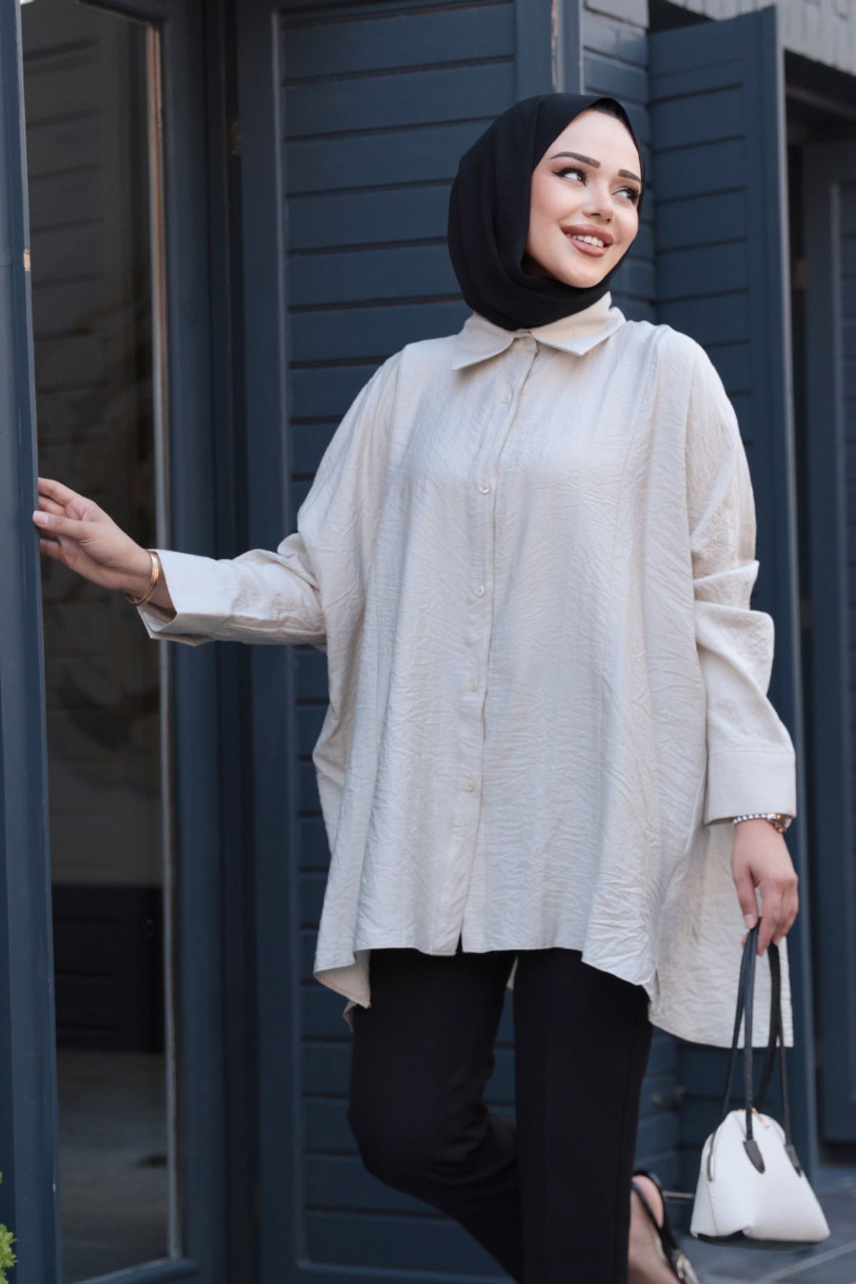 N.S NEVA STYLE Düğmeli Bej Tesettür Gömlek 10684BEJ