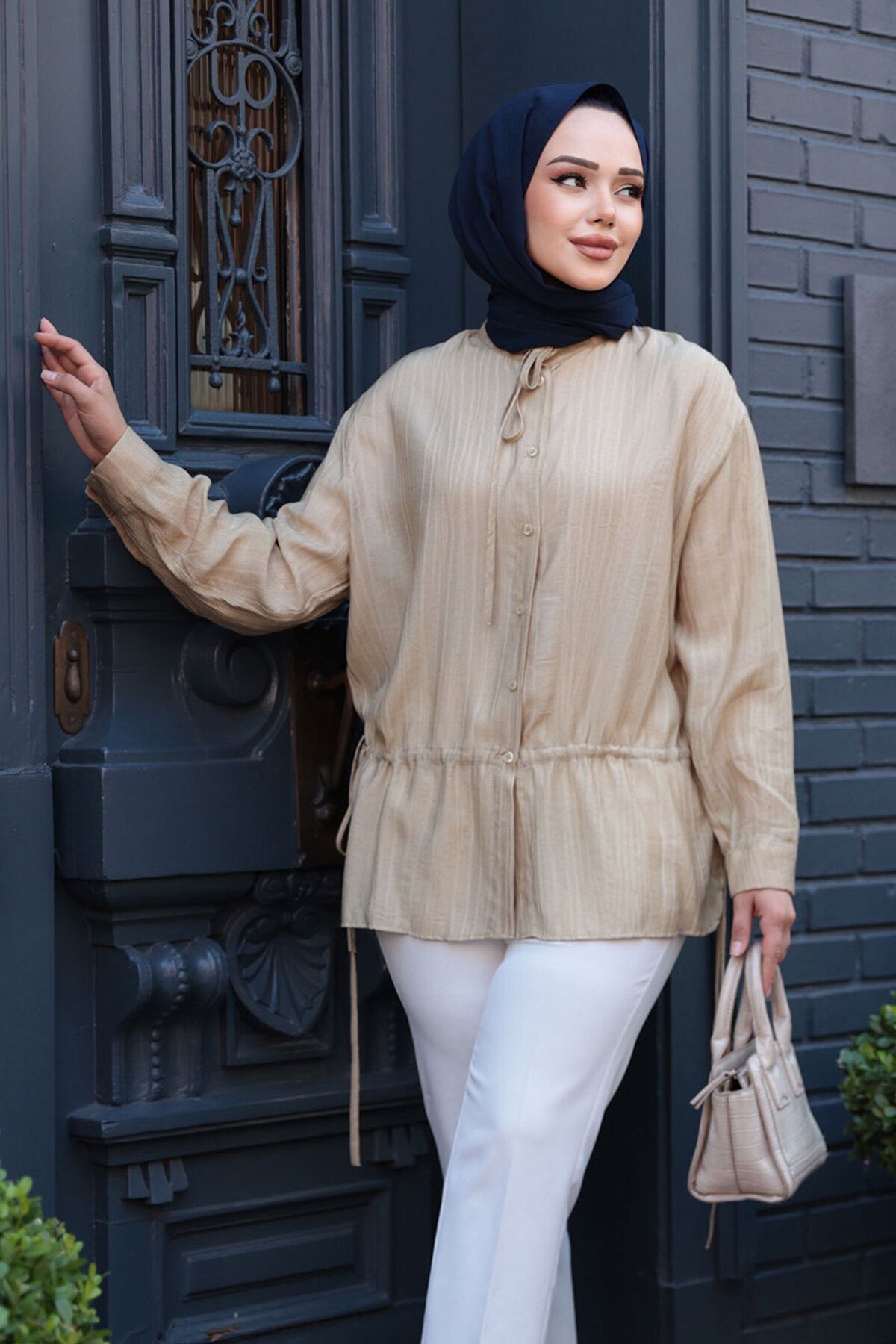N.S NEVA STYLE Düğmeli Yağ Yeşili Tesettür Gömlek 32358YY