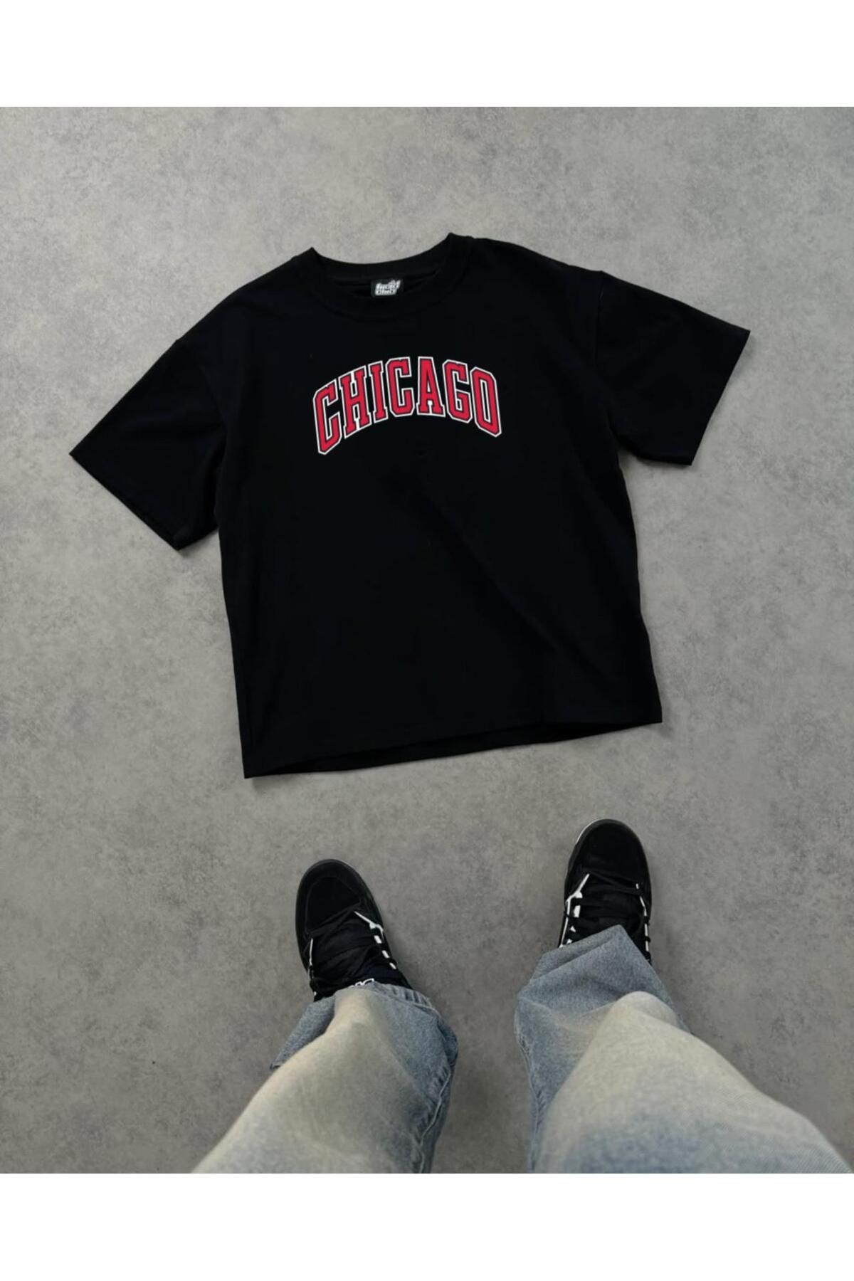 RPT MODA OVERSIZE RAHAT KALIP KIRMIZI CHICAGO BASKILI YÜKSEK KALİTE KUMAŞ ERKEK T-SHIRT
