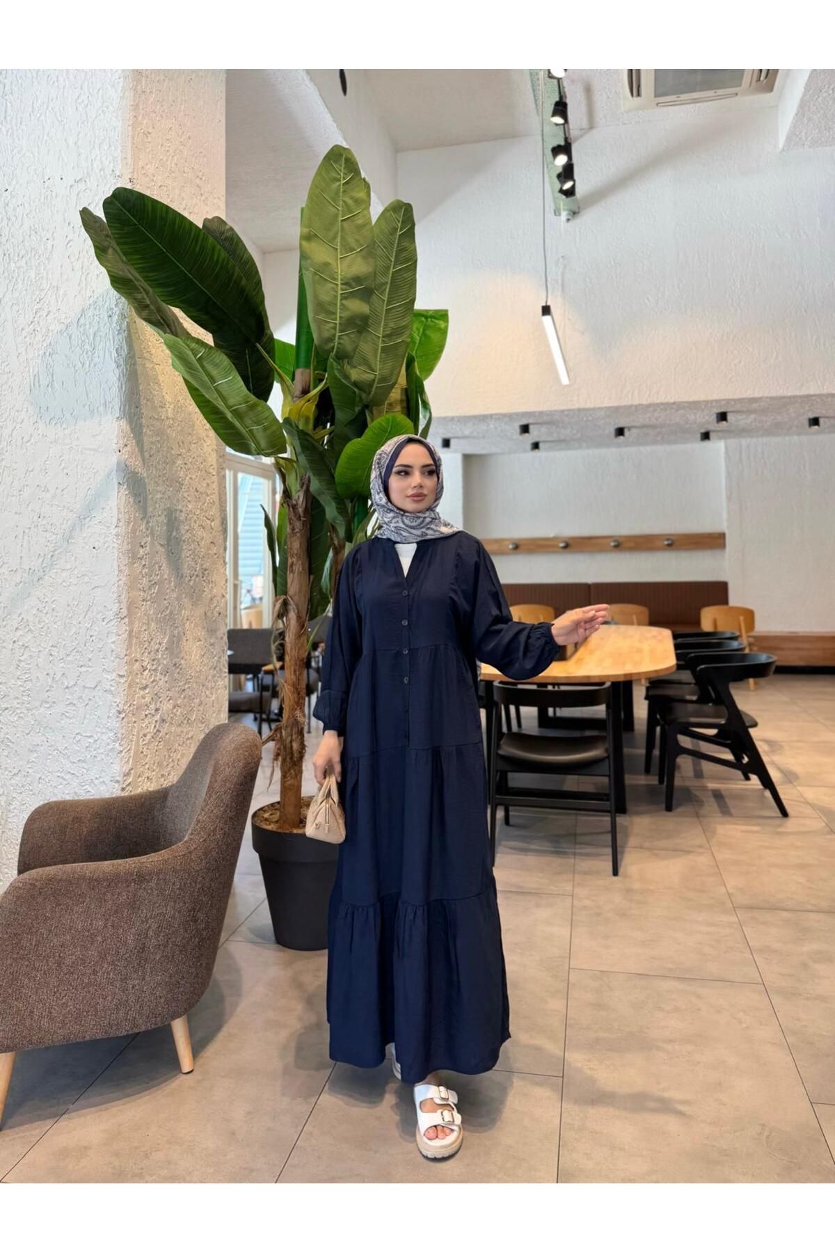 butik hira Düğme Detaylı Çilek kumaş Elbise