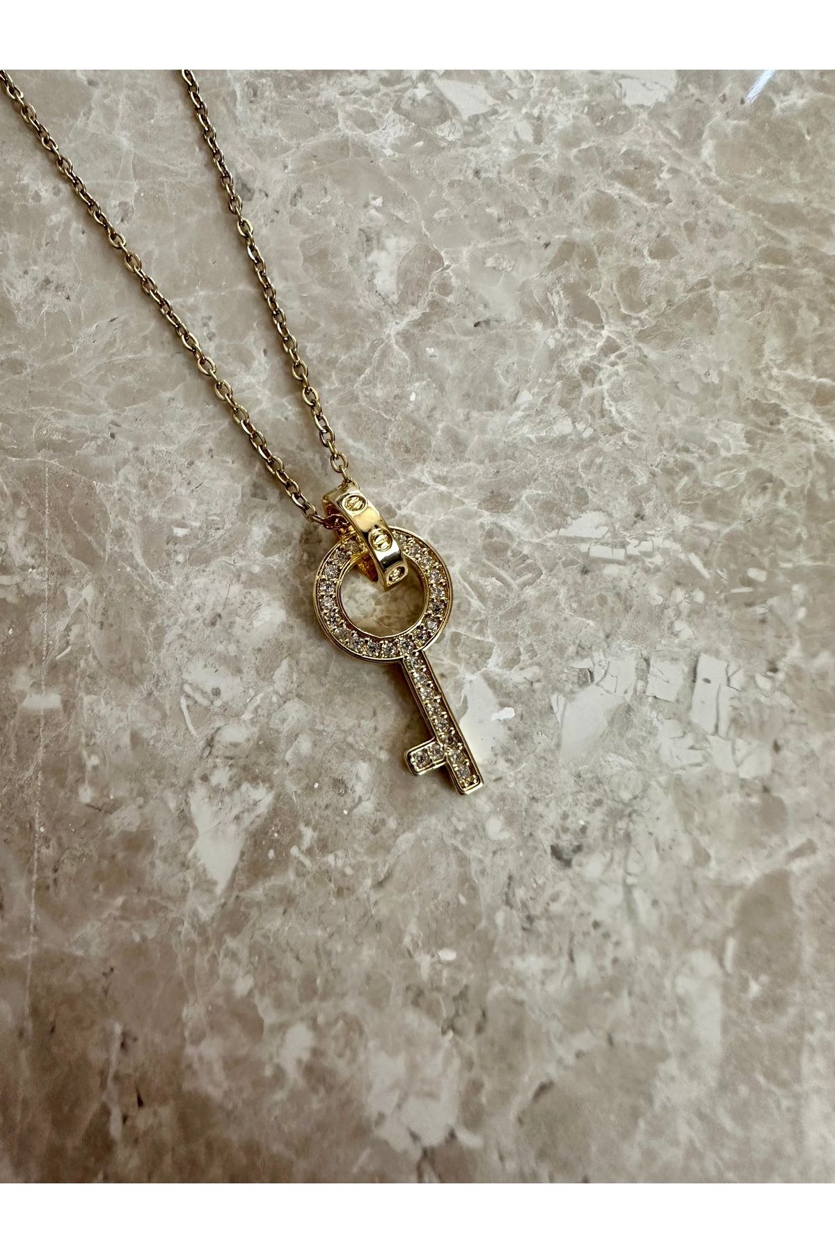 Lumina Atelier Anahtarlı Çelik Kolye