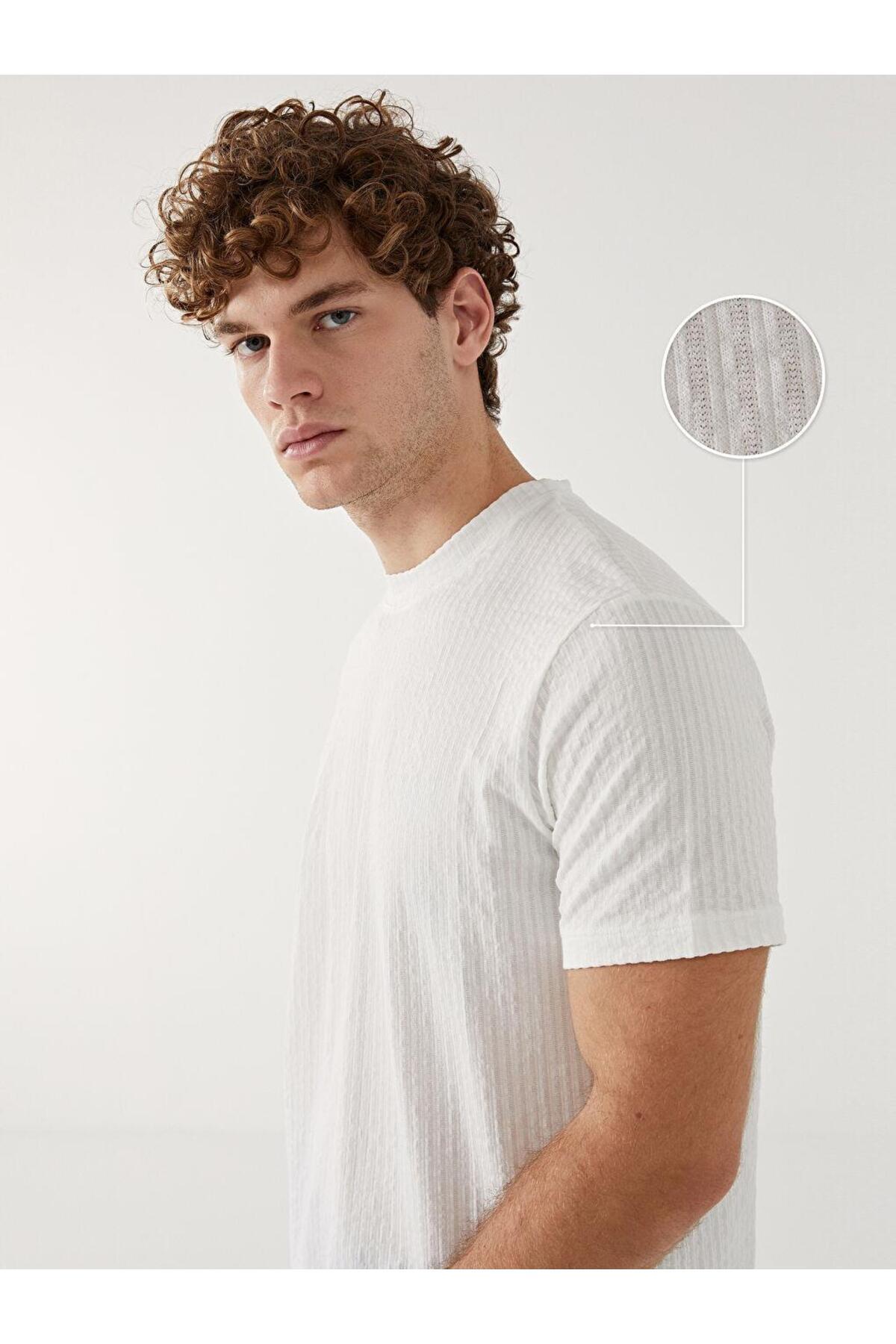 تیشرت ال سی وایکیکی S5AI69Z8