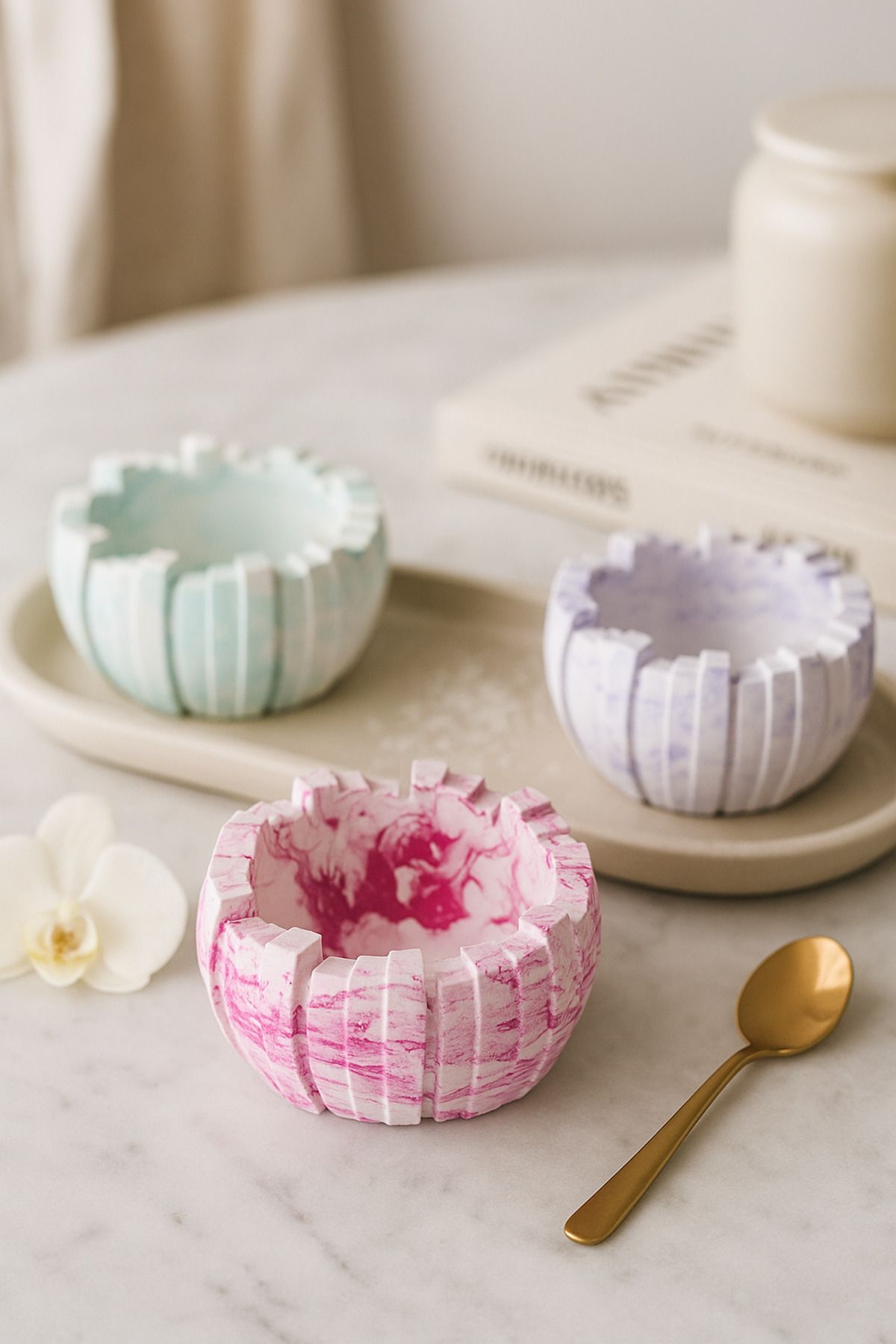 Narizen El Yapımı Beton Saksı - Pembe (4x9 cm)