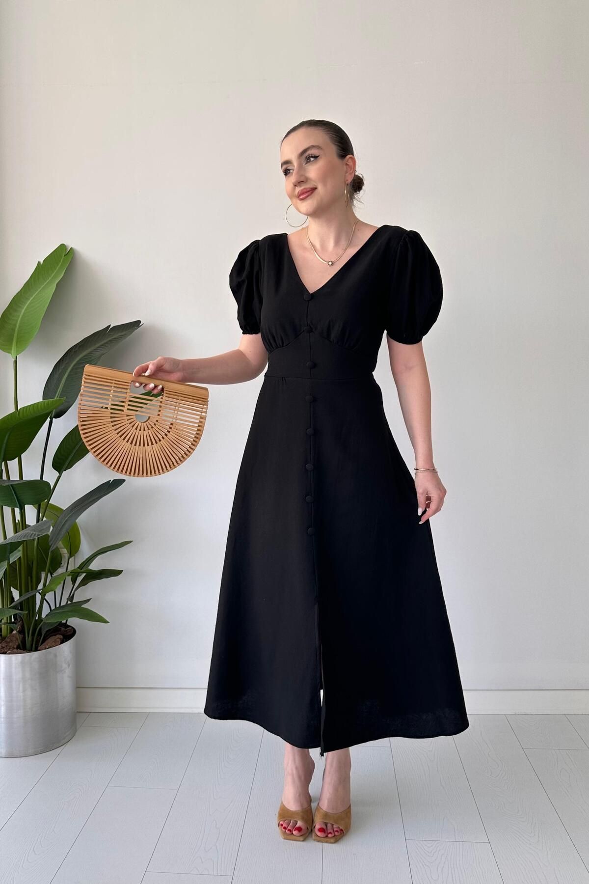 MaziButik Sıra Düğmeli Astarlı Elbise Siyah