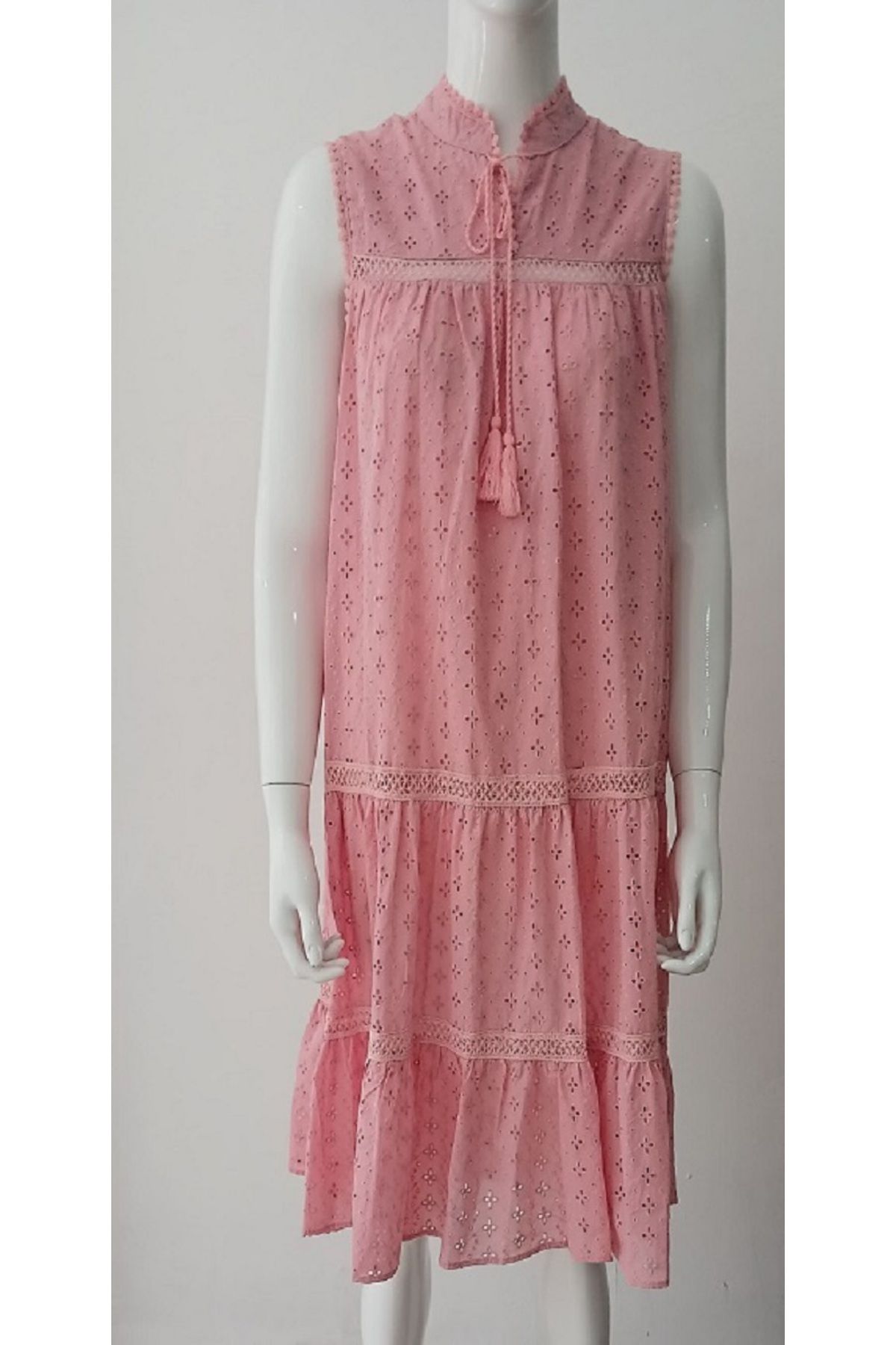 MODA Fisto İşlemeli Astarlı Kolsuz Kısa Elbise, Elbise, Fisto Elbesi, Kolsuz Elbise , Astarlı Elbise