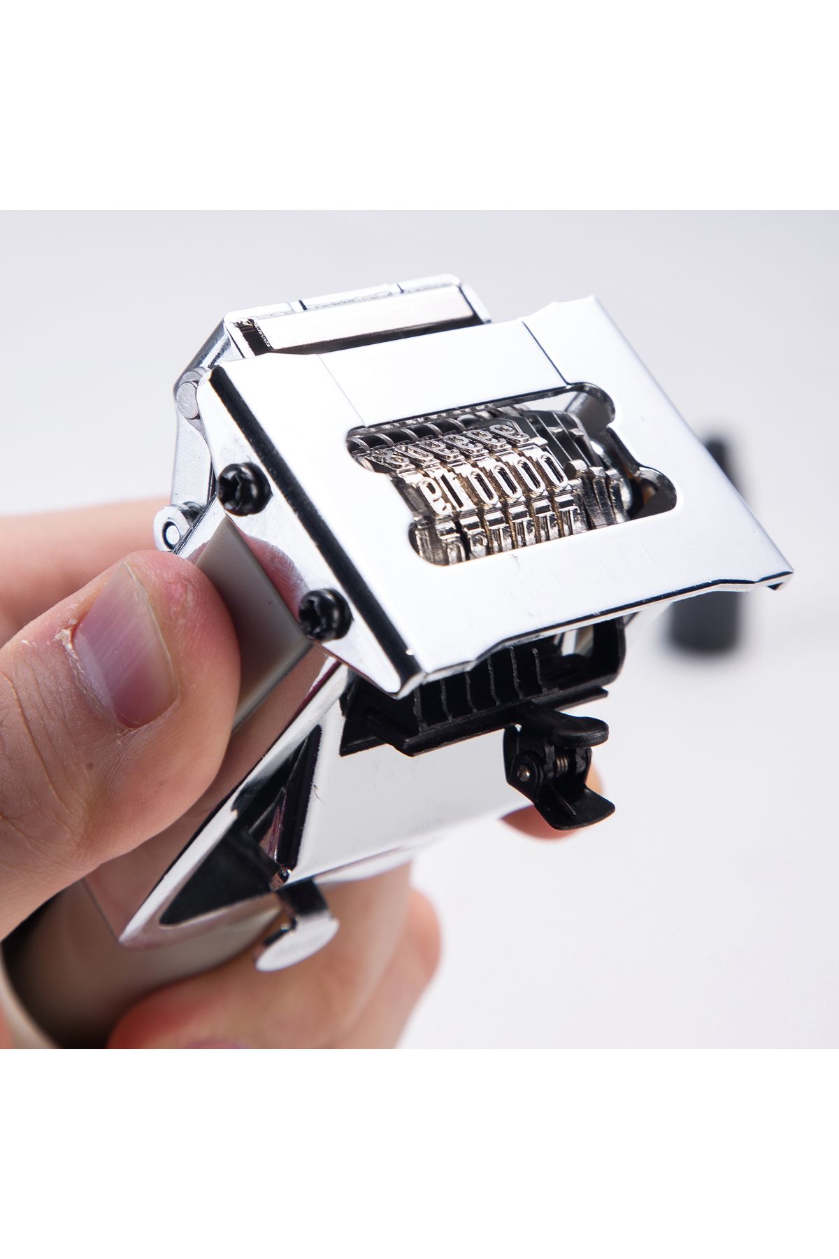Deli-E7506 Numbering Machine 6 Digits White – ideal for office labeling and numbering 8