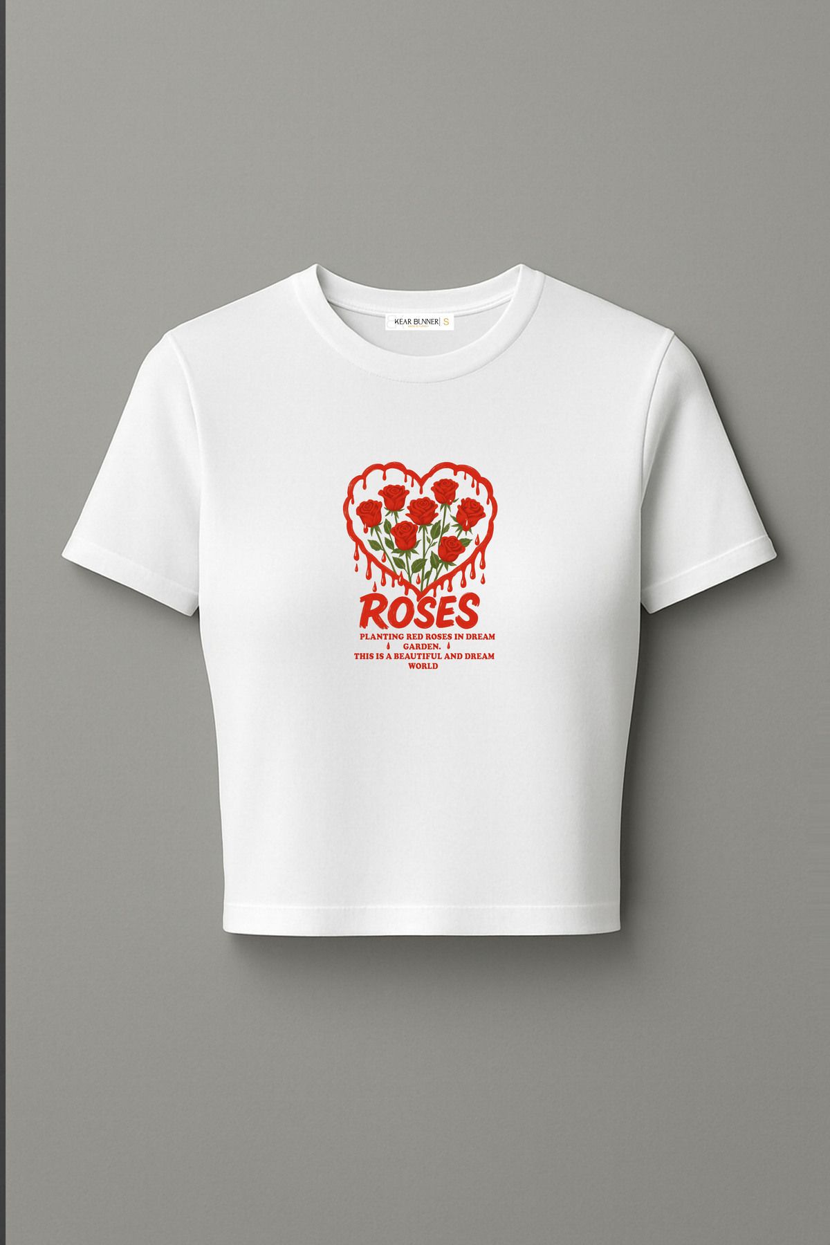 kear bunner Beyaz Özel Rose Baskılı Tasarım Pamuklu Crop Tişört