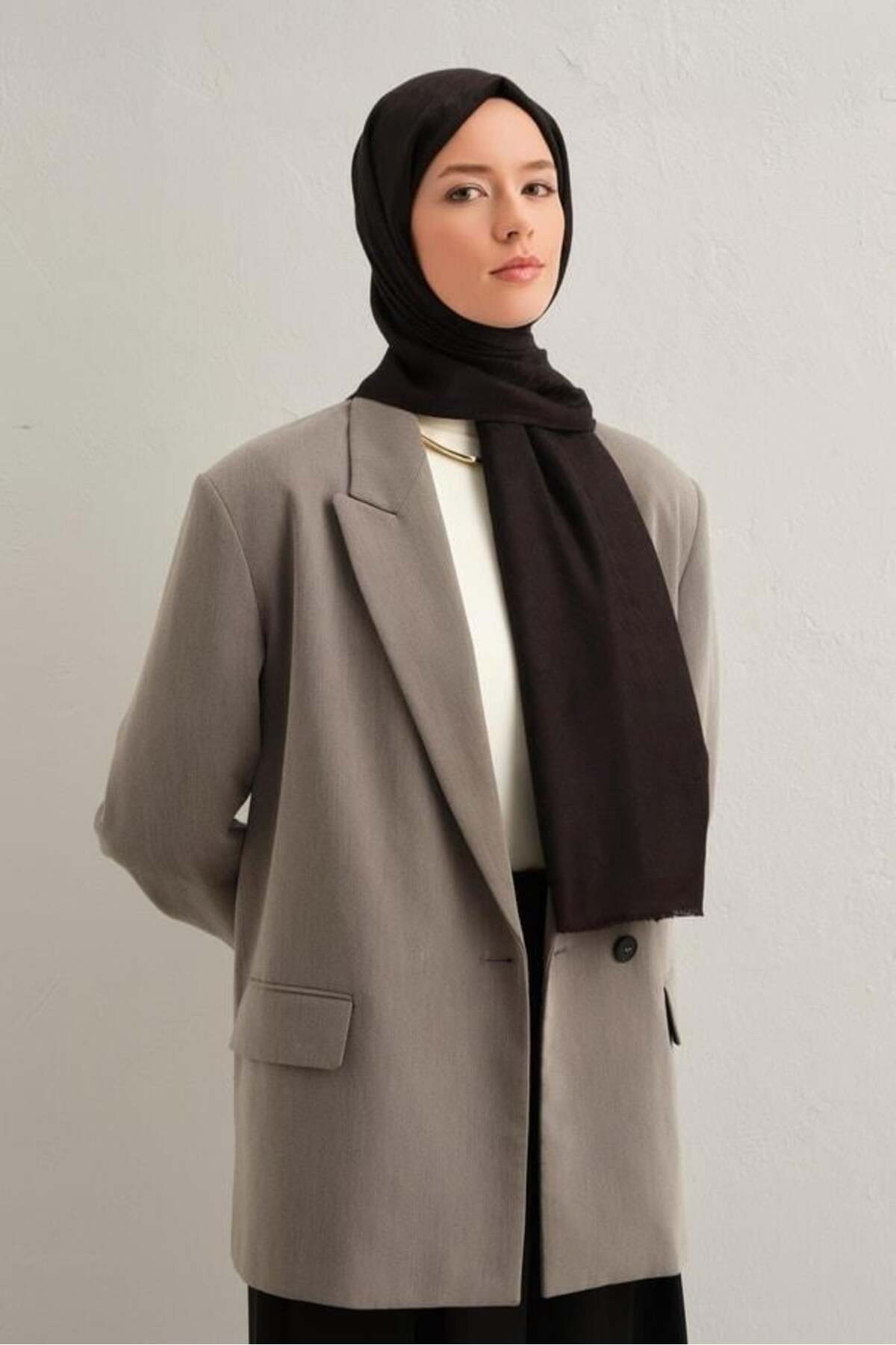 Armine-Viscon Houndstooth Pattern Shawl 05 1