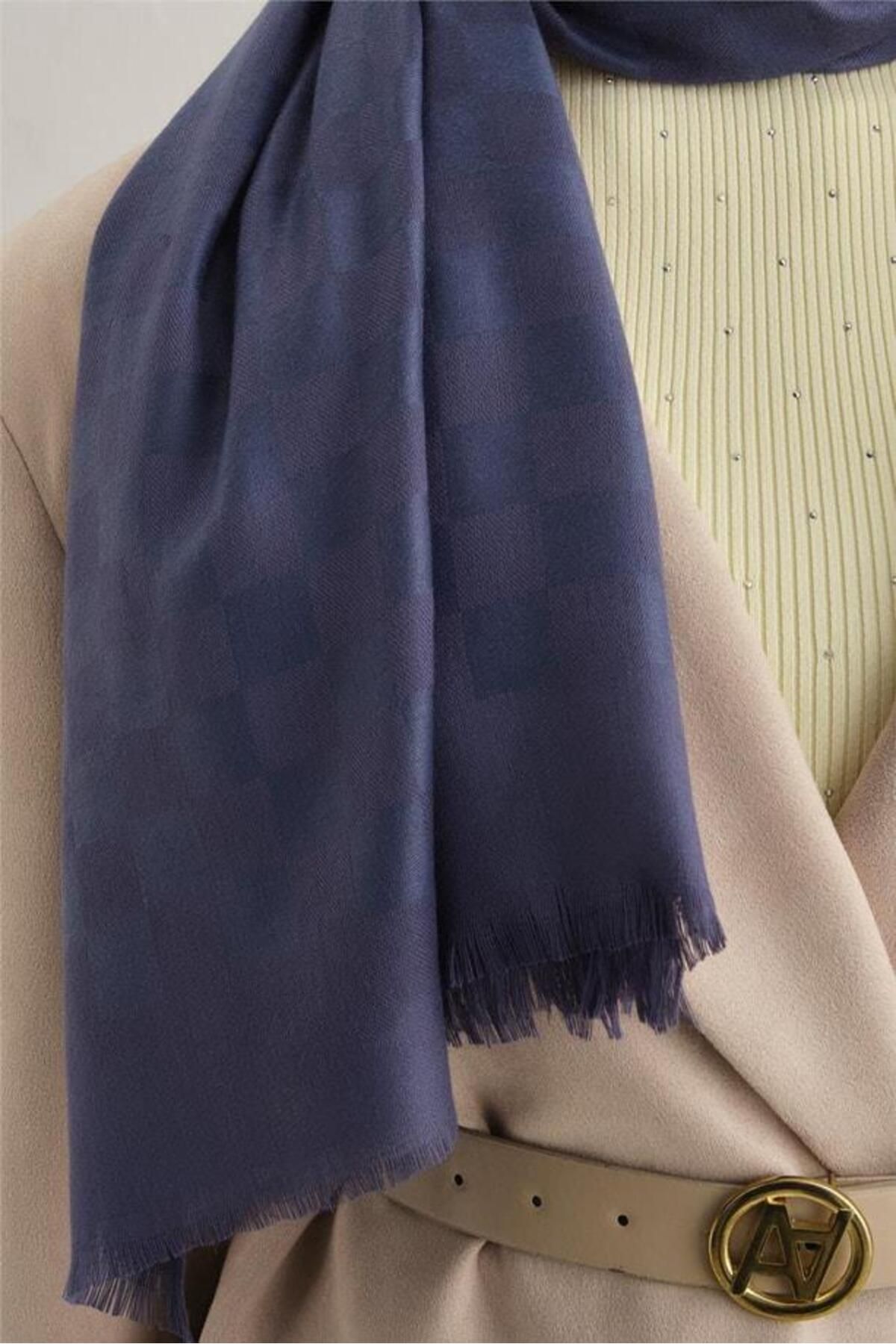 Armine-Viscon Square Pattern Shawl 06 3