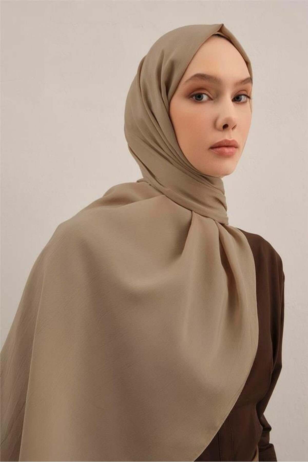 Armine-Bordered Lyocell Shawl 04 3