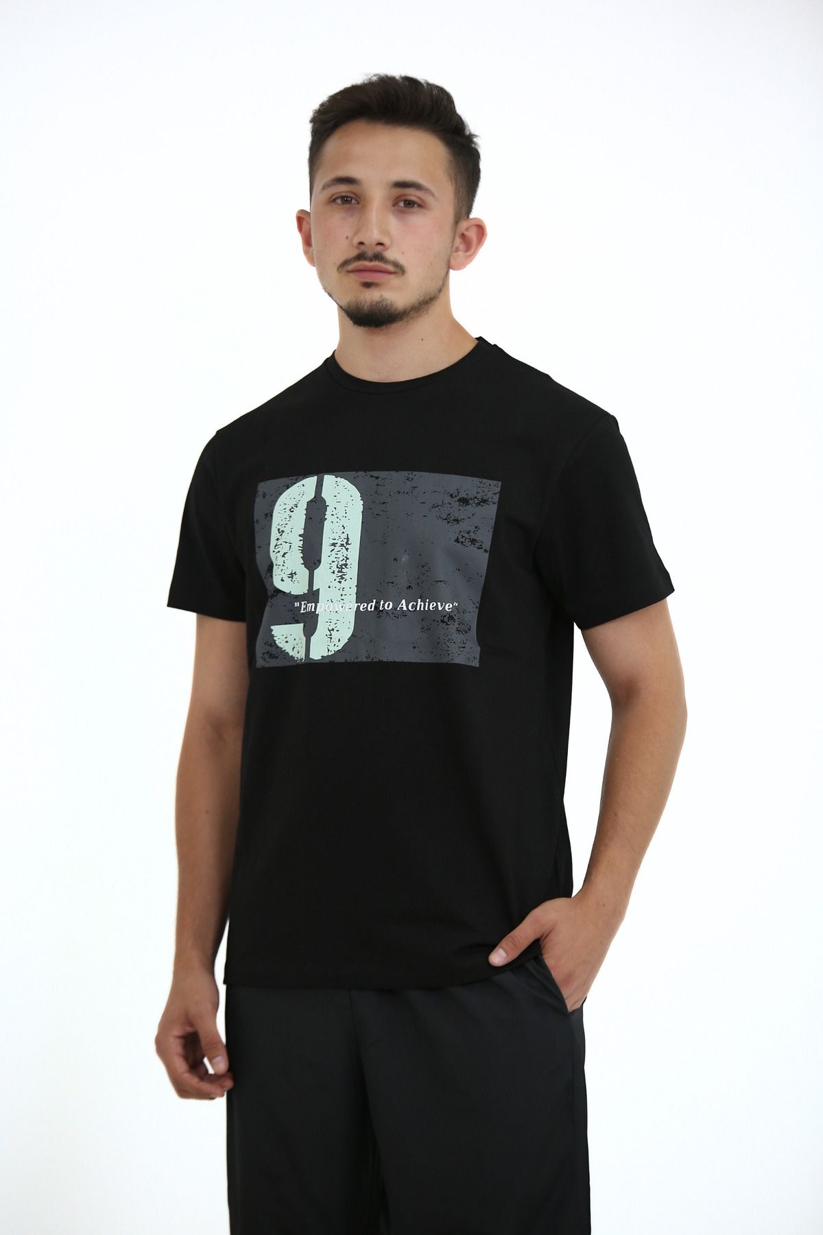 Lorenzo Mazzoli T-shirt Premium Kalite, Comfort Fit, Modern Baskılı Düz Renk Tişört