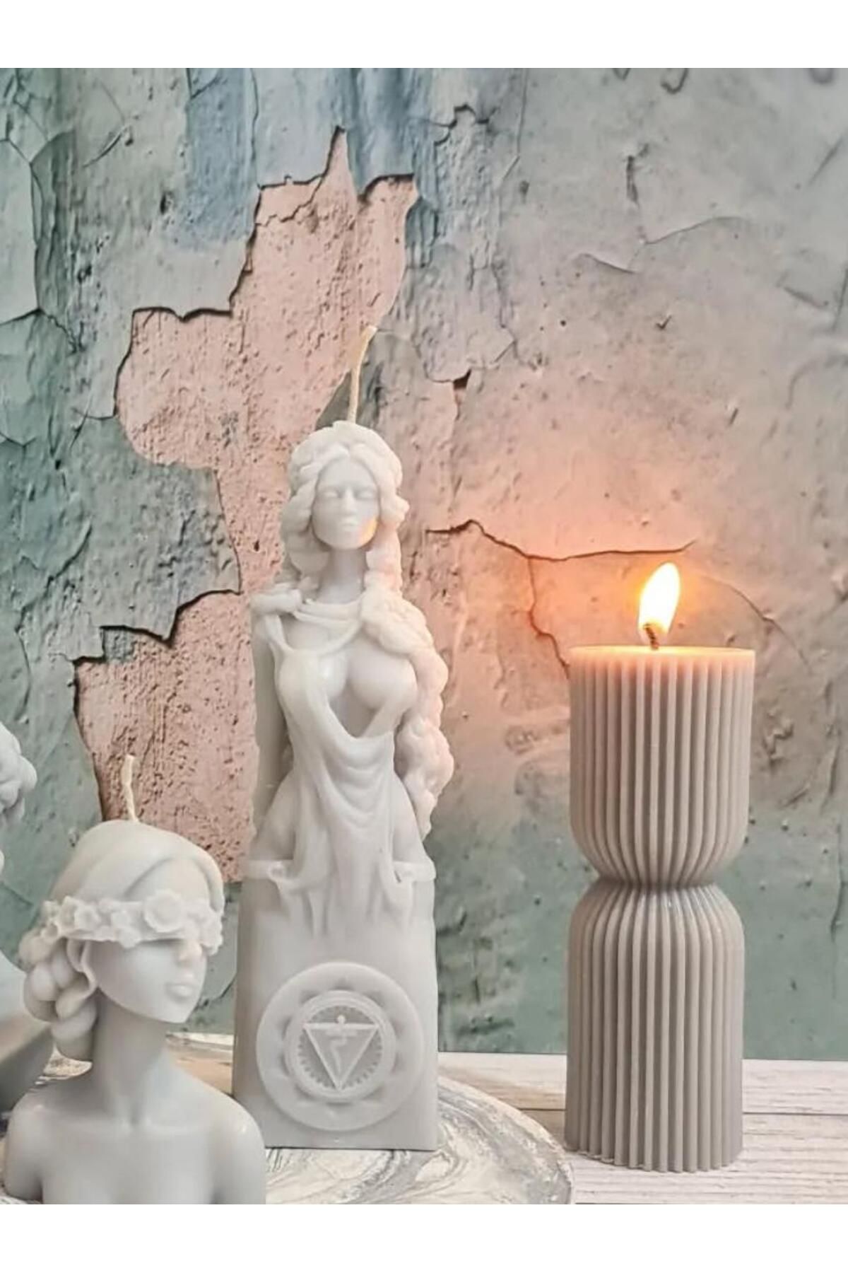 SCA CANDLE Dekoratif MUm Çokgen +Kadın +Güneş Tanrıcası Açık Gri Toplam 3 parça
