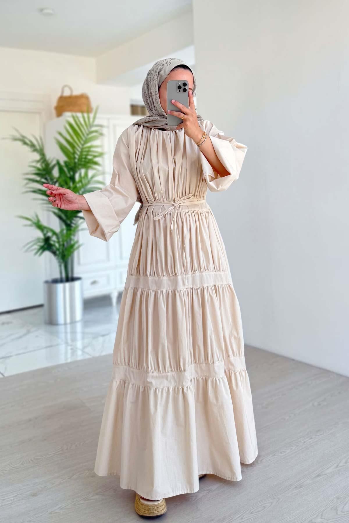 Ka Hijab Bel Bağcıklı Kat Kat Elbise - Bej