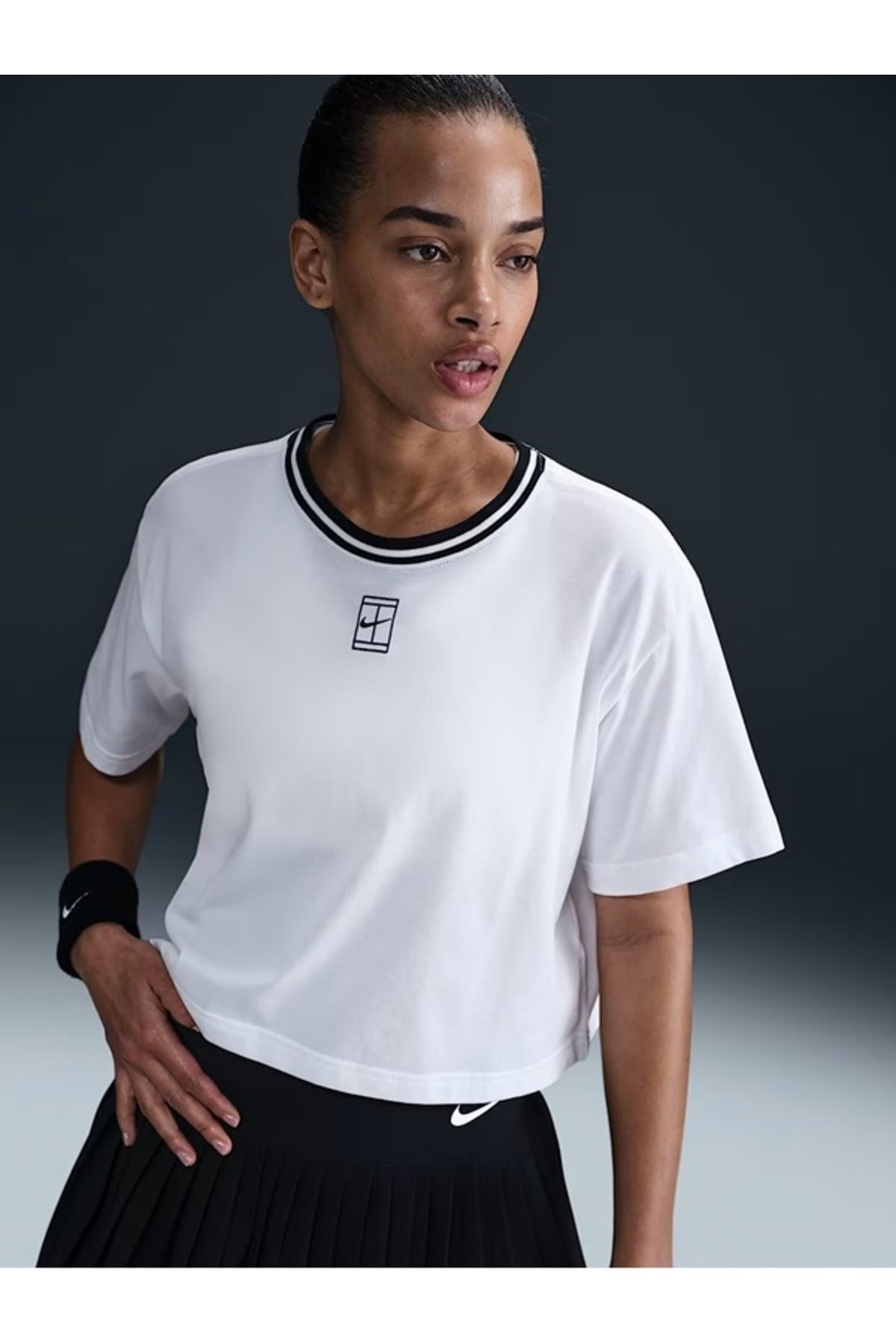 Nike Dri-FIT Heritage SS Crop Tee Kadın Tişört