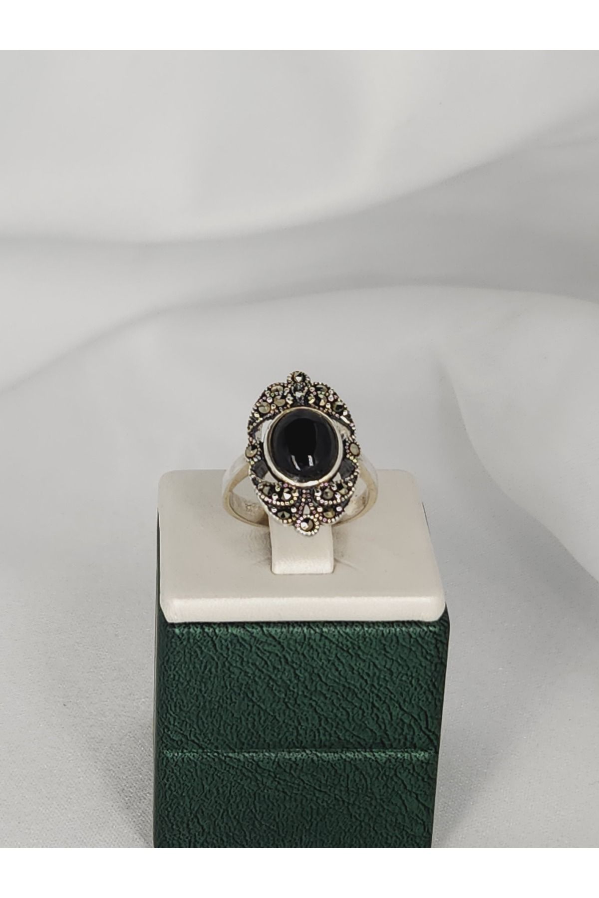 collawood Obsidyen Taşlı Gümüş Yüzük