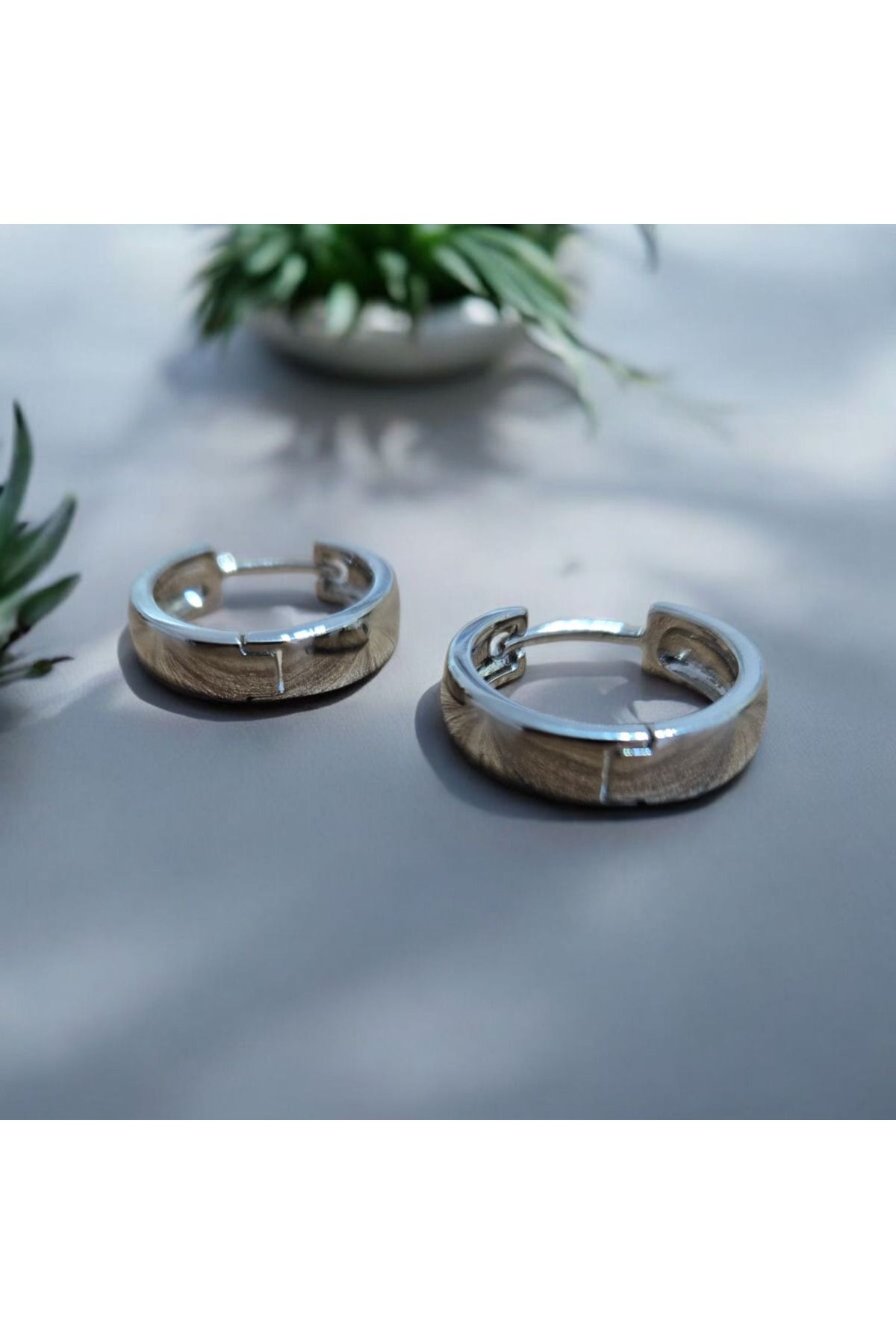 Erkçe Takı Xuping Halka Küpe Silver
