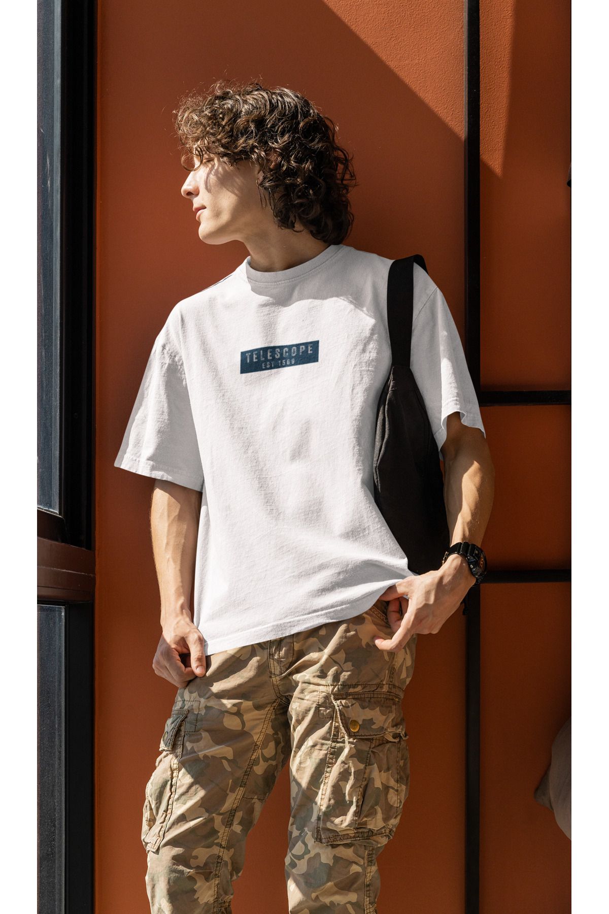 Uniquetex NUBENSE / TELAS-13 - Oversize Unisex Teleskop Baskılı Beyaz Bisiklet Yaka T-shirt (Bilim Tişört)