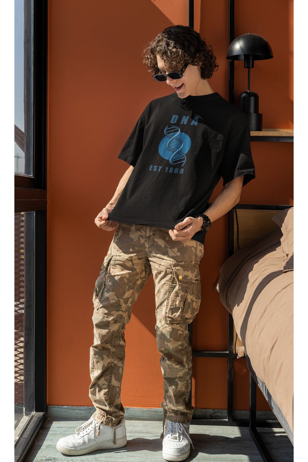 Uniquetex NUBENSE / DENGA-06 - Oversize Unisex Teleskop Baskılı Siyah Bisiklet Yaka T-shirt (Bilim Tişört)