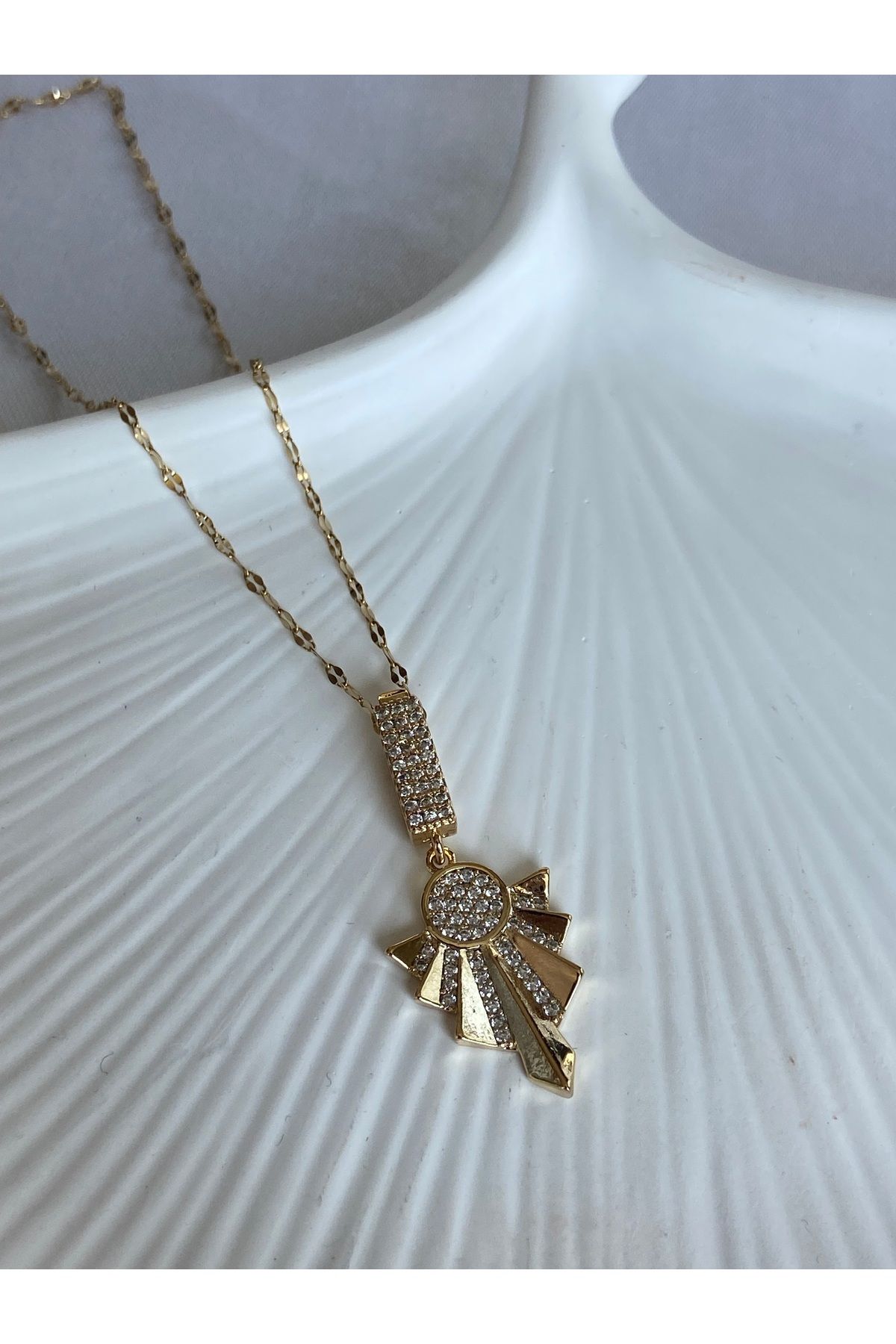 LEMARİZ COLLECTİON Taşlı Serenay Kolye
