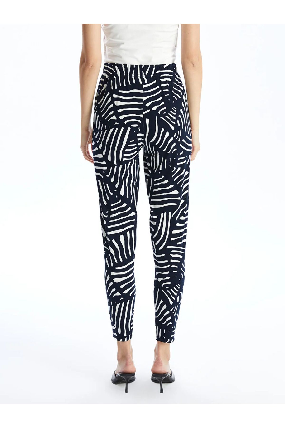 LC Waikiki-LCWAIKIKI Pantaloni de damă cu model cu talie elastică, albastru bleumarin 4