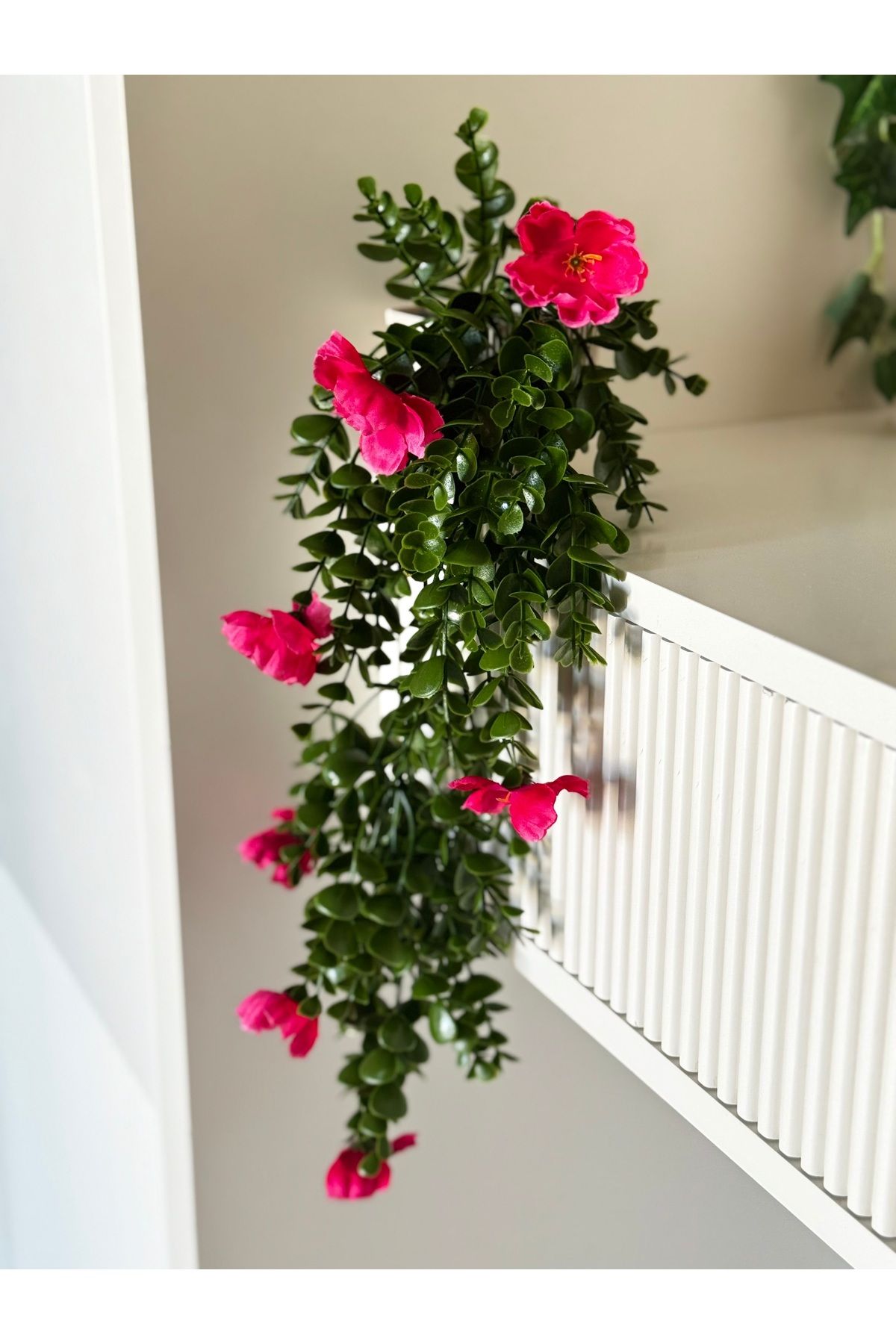 Diba HomeArt Dekoratif Yapay Sarkan Sarkıt Çiçek (FUŞYA)