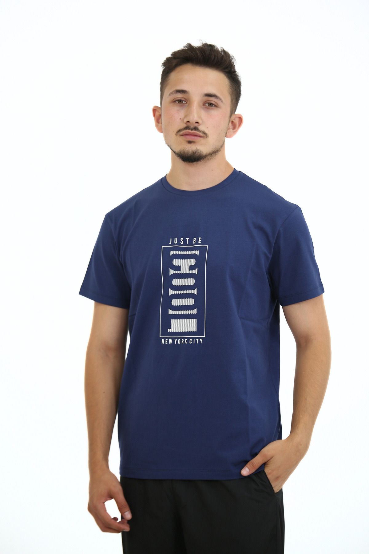 Lorenzo Mazzoli T-shirt Premium Kalite, Comfort Fit, Modern Baskılı Düz Renk Tişört