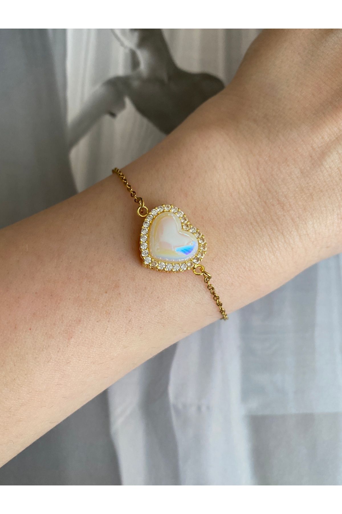 Pinery Jewels Sedefli İri Kalp Çelik Kararmaz Kadın Bileklik