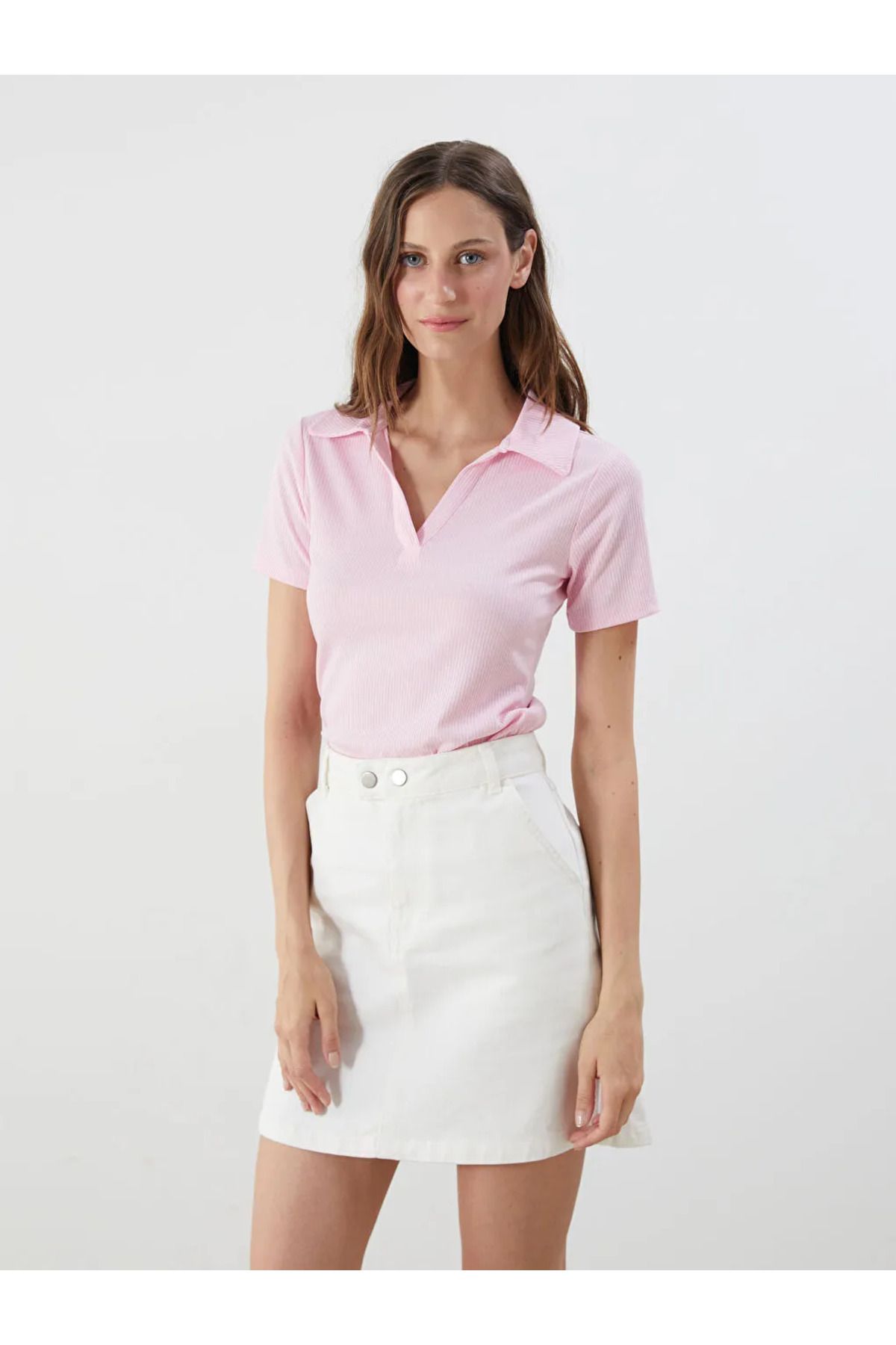 LC Waikiki LCWAIKIKI Classic Pembe Polo Yaka Kadın Tişört