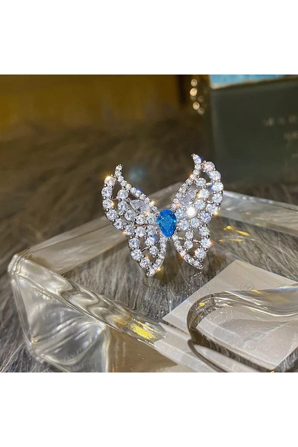 Shiklik MODA Romantik Taşlı Kelebek Yüzük ile Zarafetinizi Yansıtın