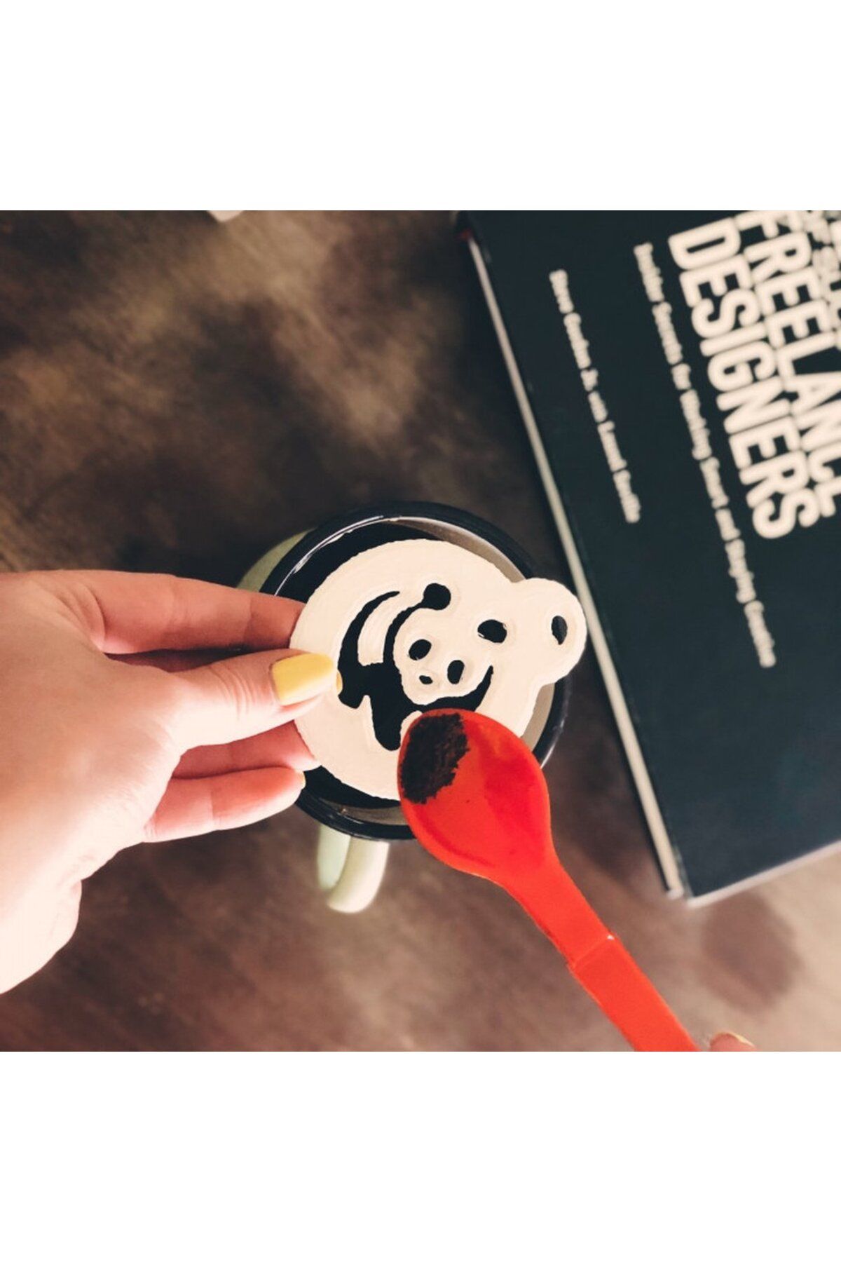 Lucest Panda kahve şablonu (Plastik Aparattır!!!)