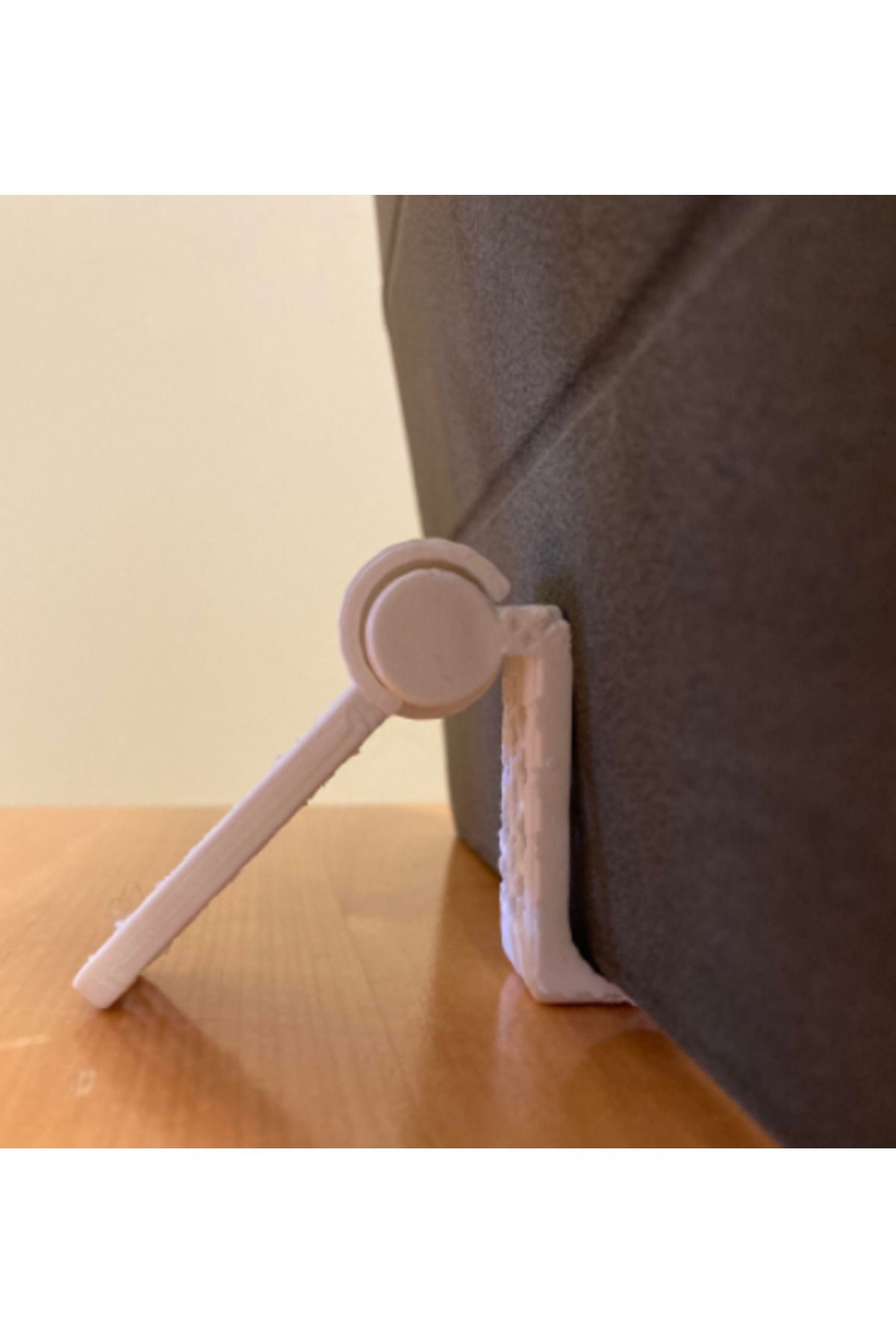 Lucest Tablet Standı (Plastik Aparattır!!!)