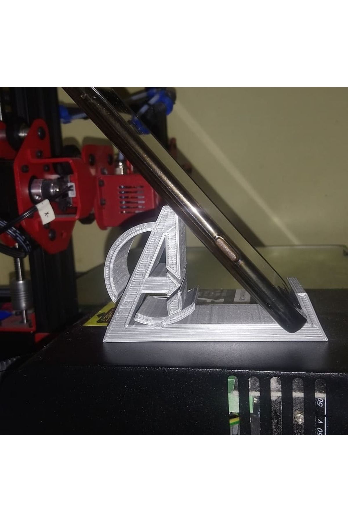 Lucest Avengers cep telefonu desteği (Plastik Aparattır!!!)
