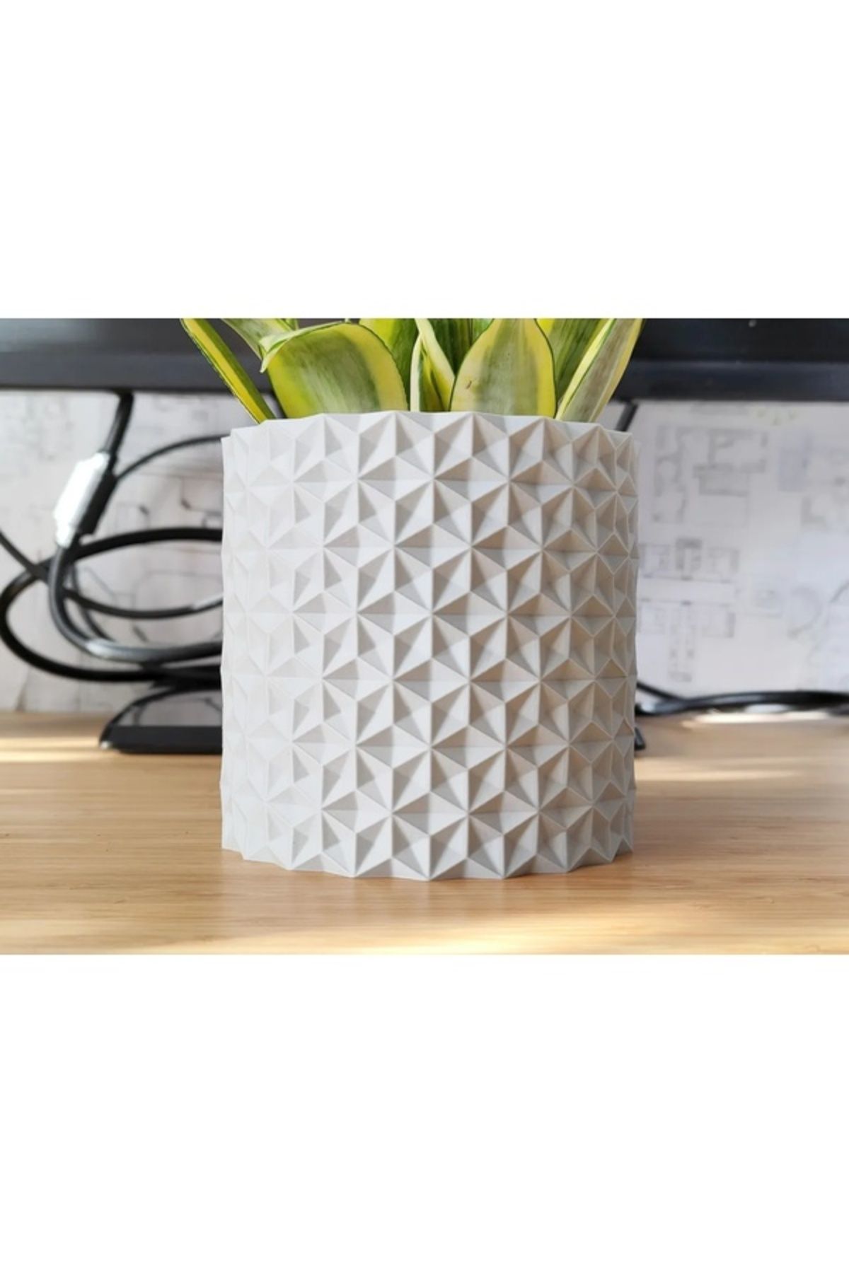 Biparca Store Kar Tanesi Desenli Saksı Vazo (9x9x8cm)