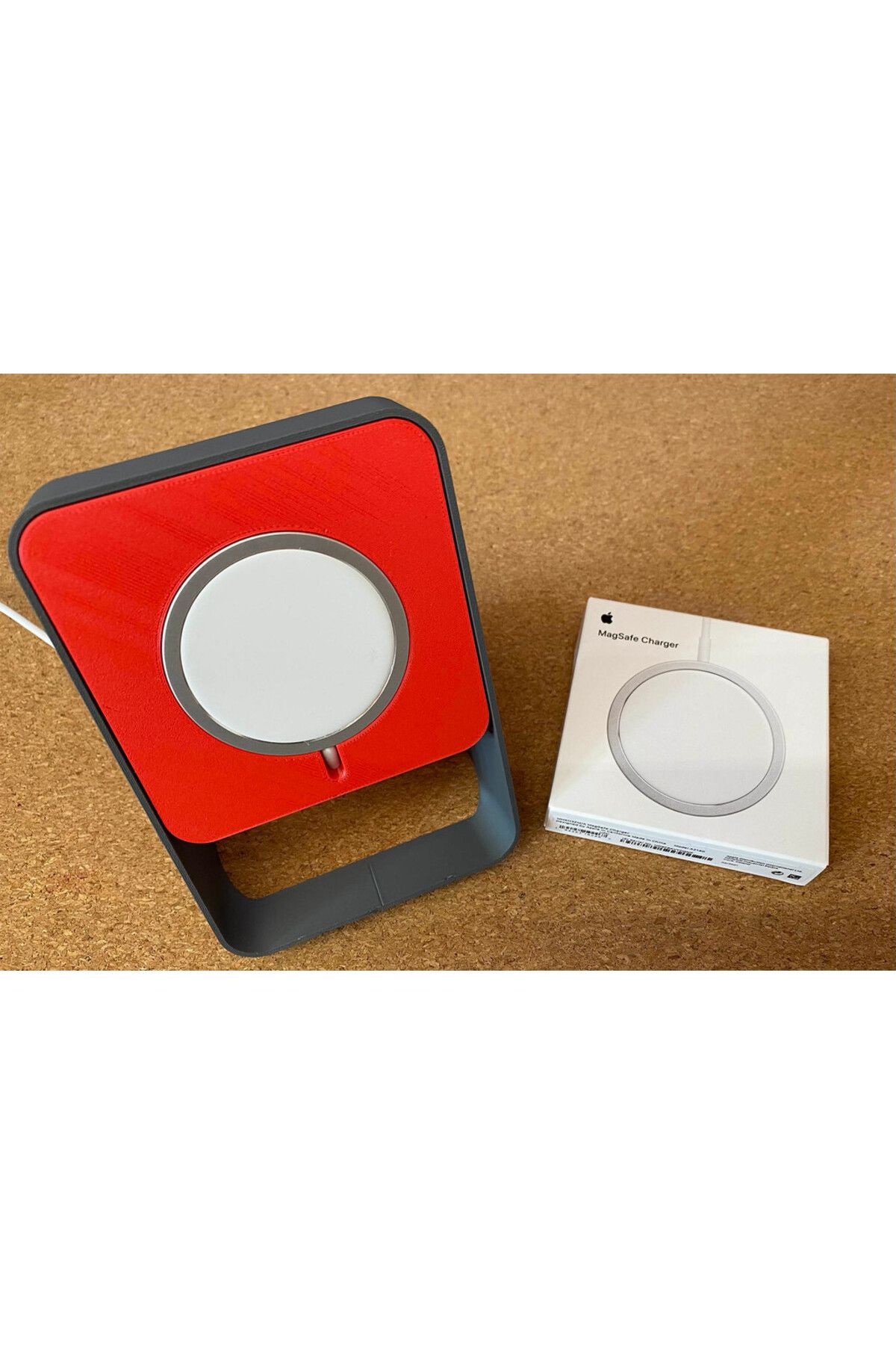 Lucest MagSafe Şarj Aleti Standı - iki parçalı (Plastik Aparattır!!!)