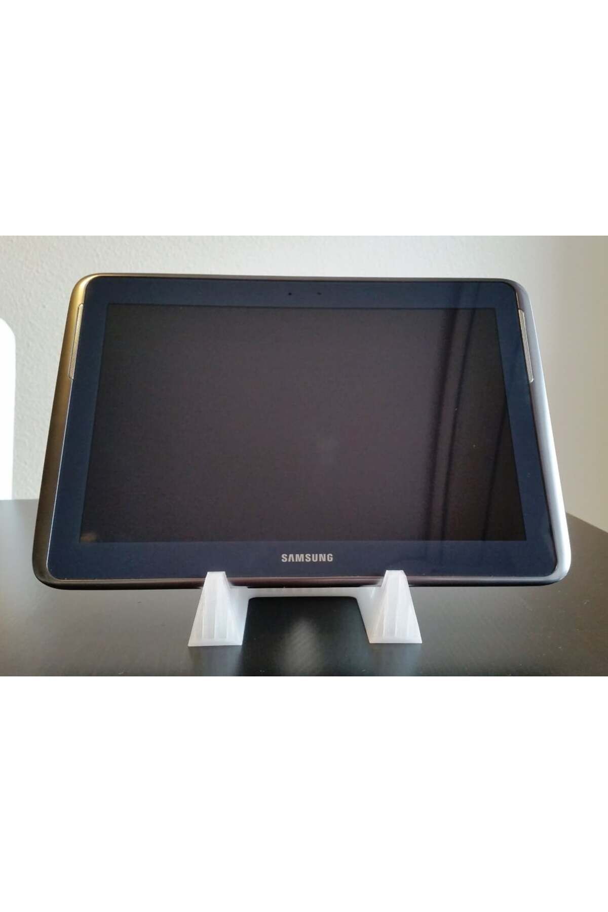Lucest Tablet standı (basit ve evrensel) (Plastik Aparattır!!!)