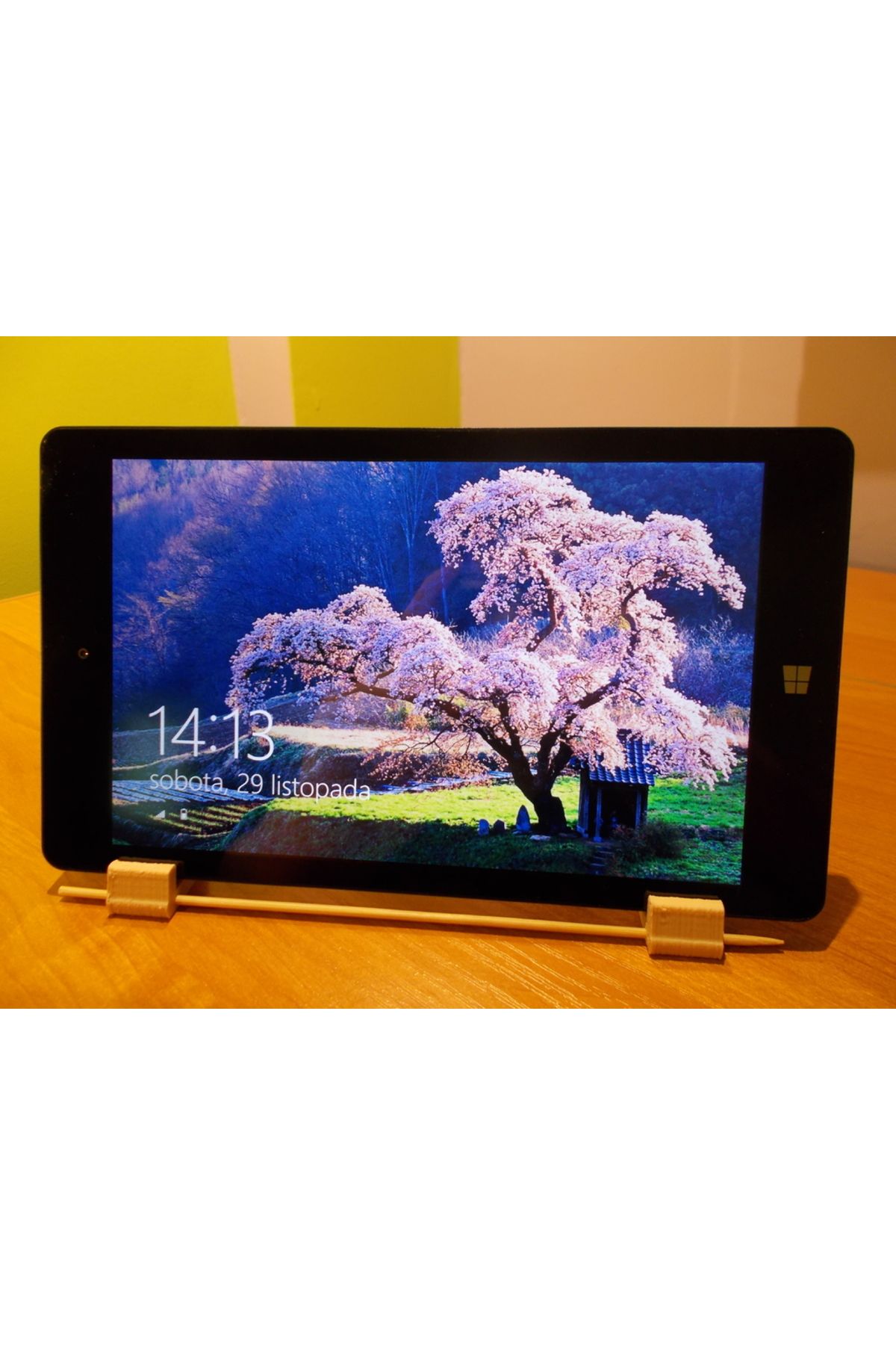 Lucest 8" Windows Tablet Standı (Plastik Aparattır!!!)