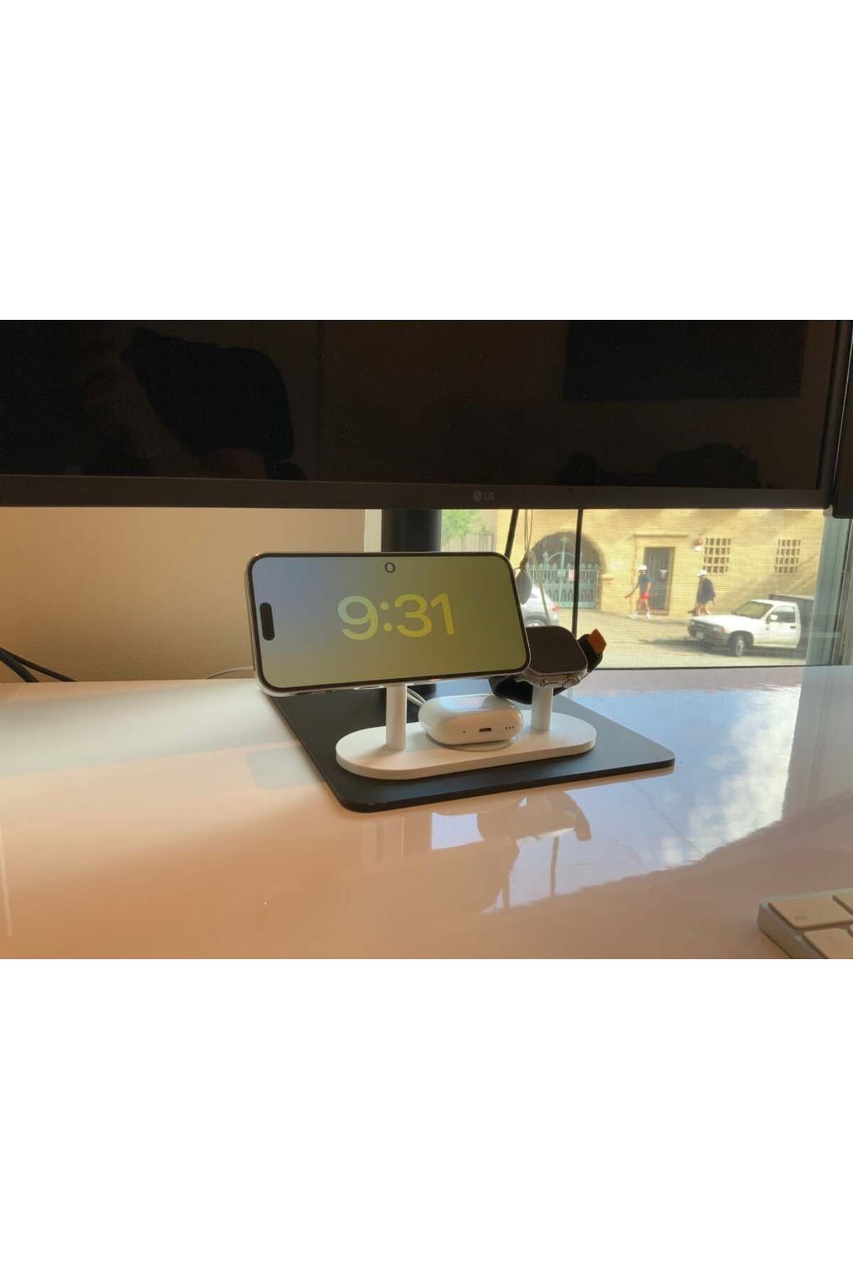 Lucest MagSafe iPhone, Watch ve AirPods (veya diğer Qi) şarj cihazı (Plastik Aparattır!!!)