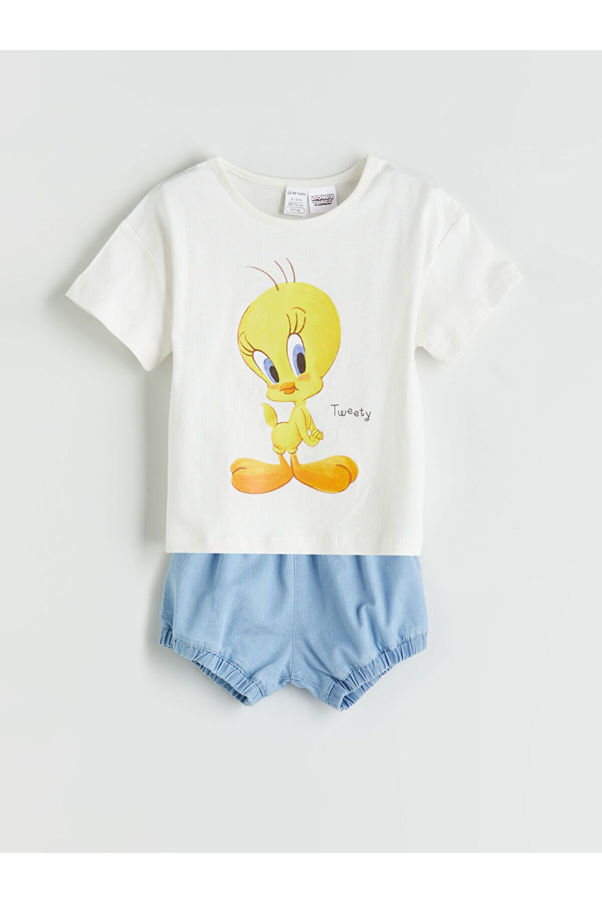 LC Waikiki Tweety Baskılı Kız Bebek Tişört ve Şort 2'li