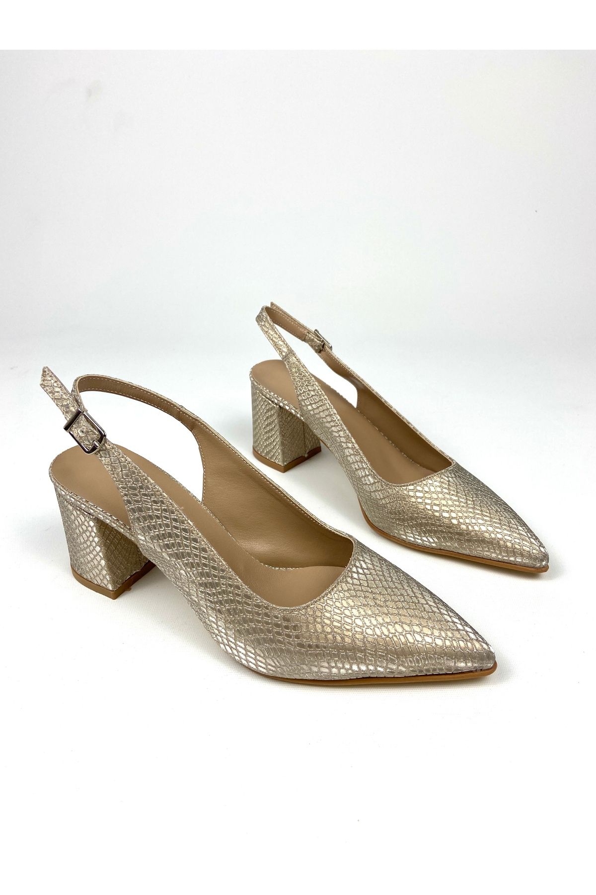 Gloriys Ayakkabı & Çanta Gold desenli 6 cm kalın topuklu ayakkabı 01496
