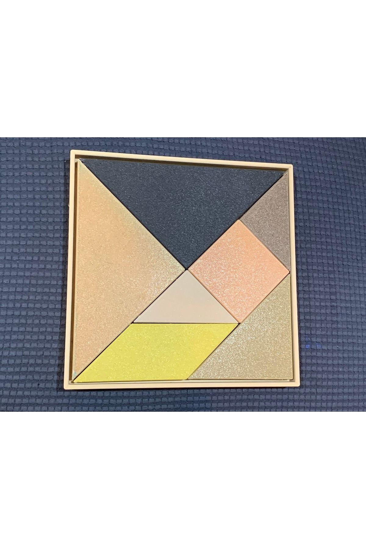 talaşoğlu Tangram tahtası ve parçaları
