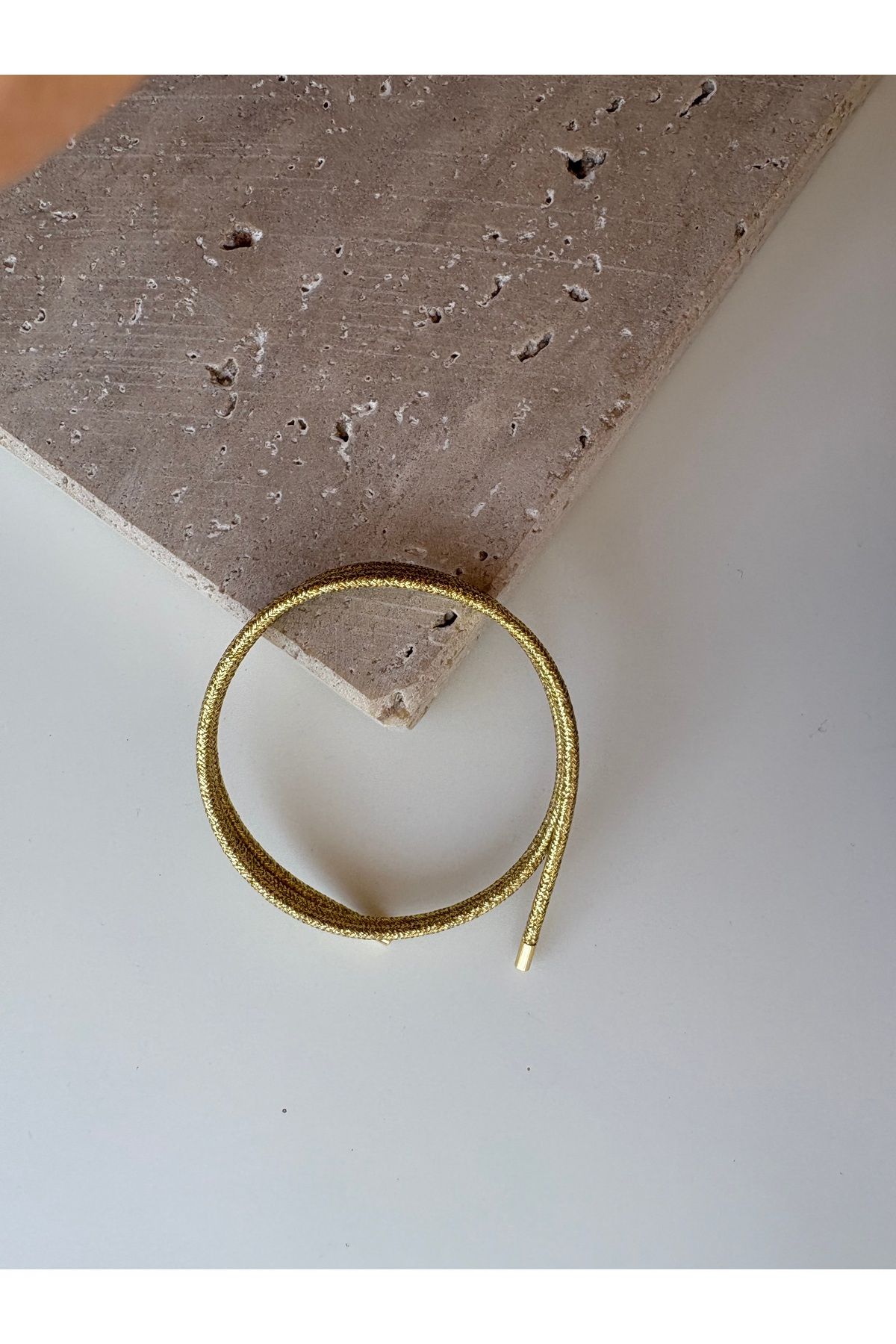 VİOLET ACCESSORİES MIKNATISLI İP BİLEKLİK/HALHAL/KOLYE