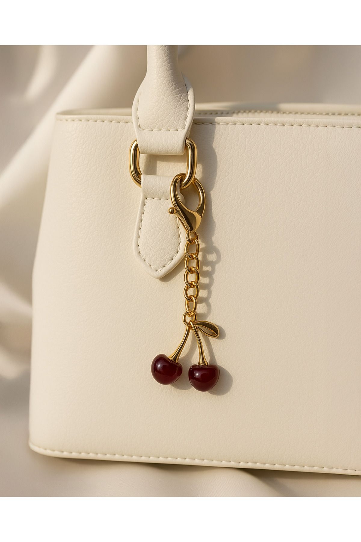 Aura Collection Online Cherry Çanta Charmı ve Anahtarlık
