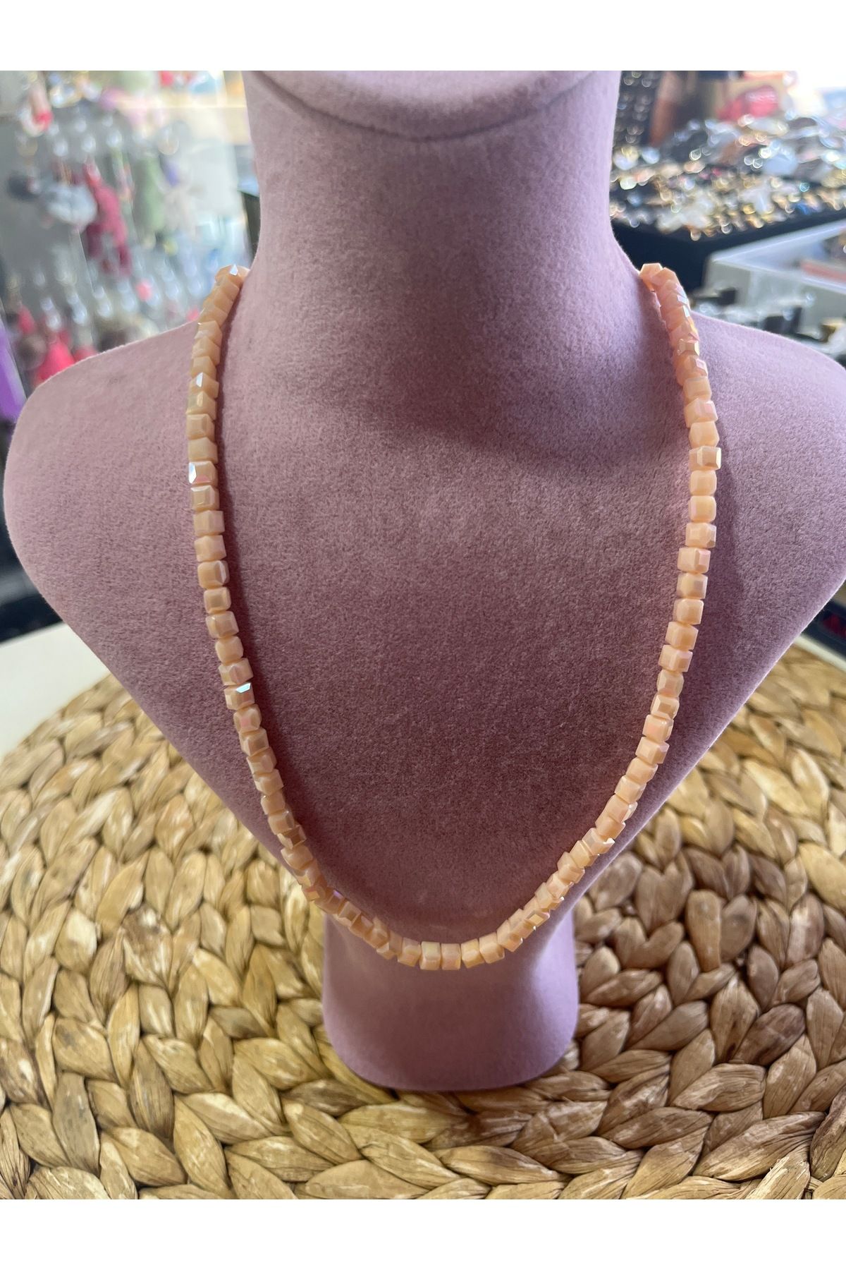 Madam accesorize Boncuk işi kolye