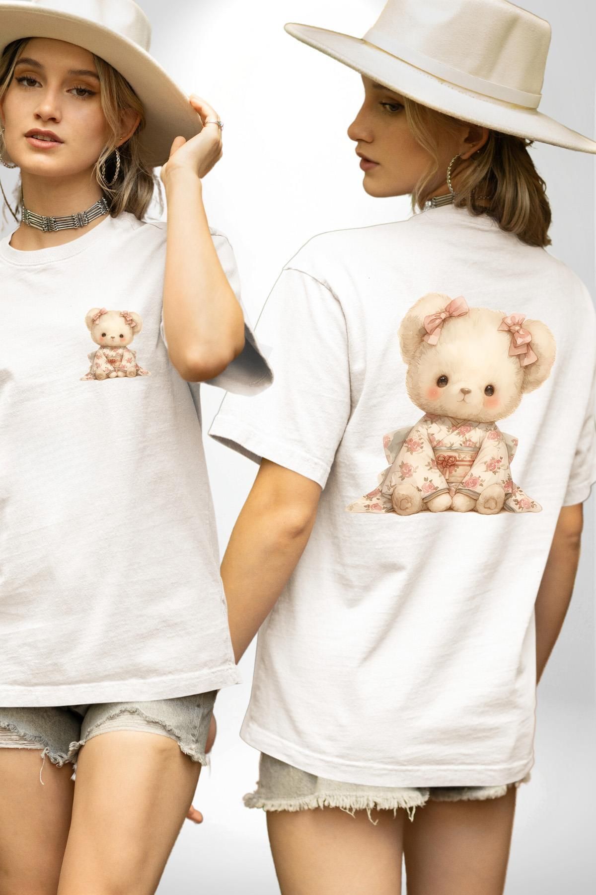 Angemiel Çiçek Desenli Kawaii Ayıcık Beyaz Oversize Kadın Erkek Ön ve Sırt Baskılı Tişört