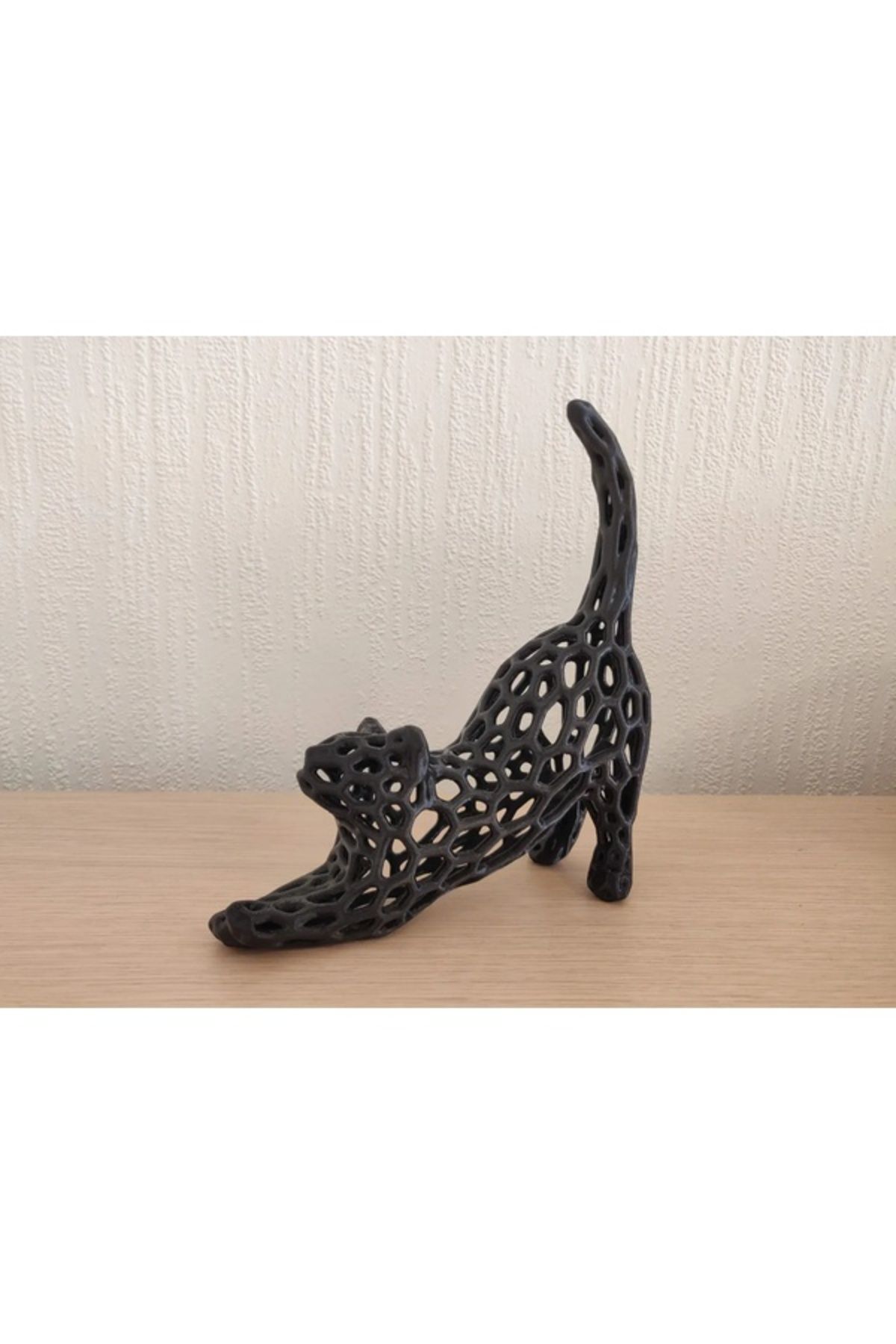 Biparca Store Esneyen Kedi Biblosu Voronoi Estetiği (12cm)