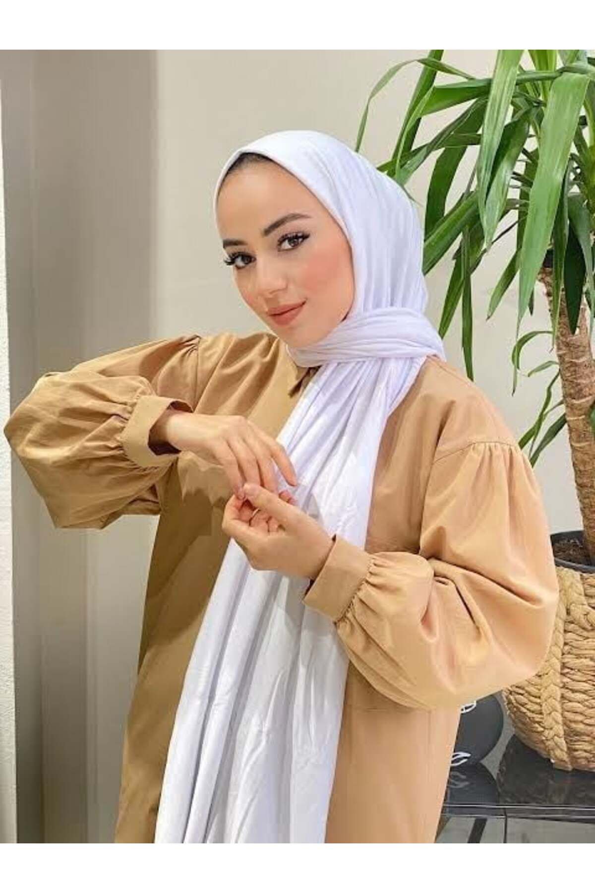 Hira PENYE ŞAL BEYAZ