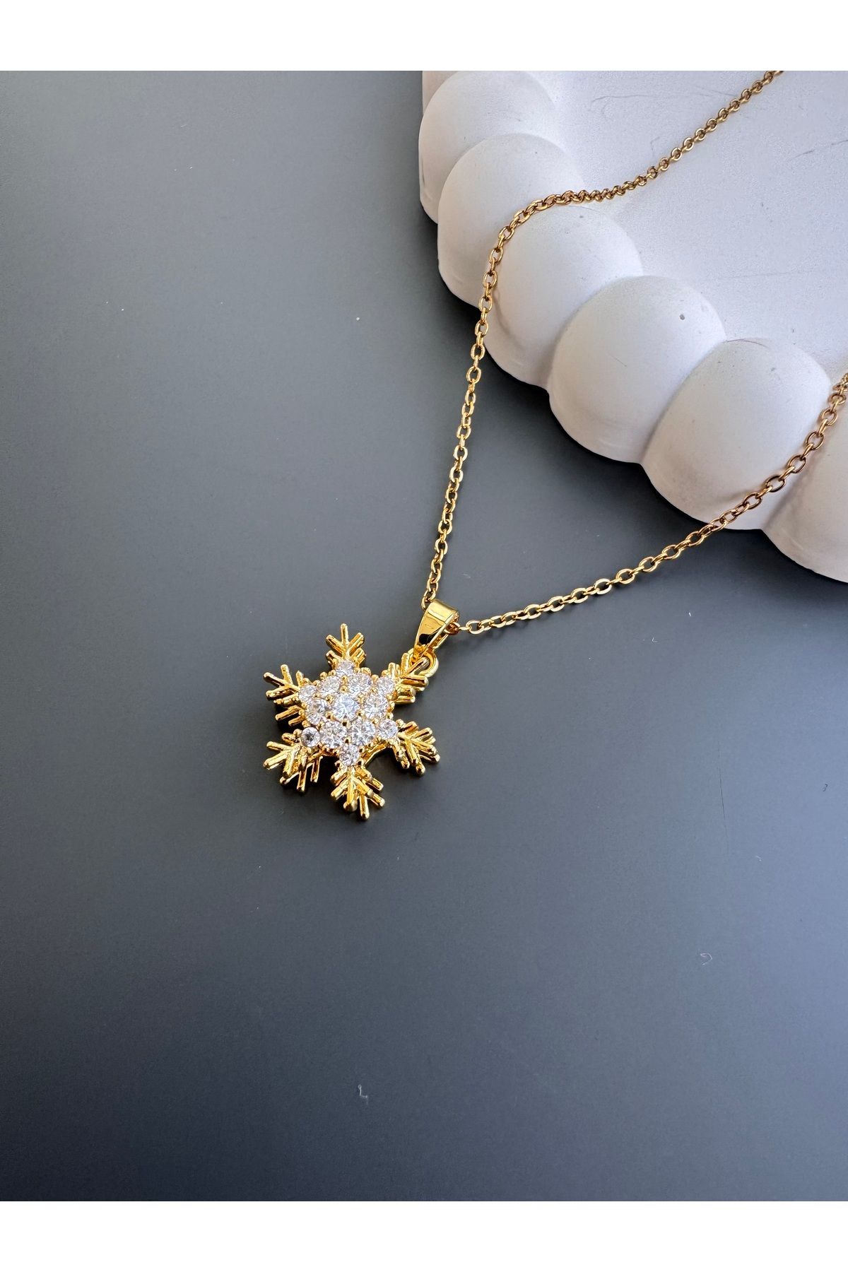 shop DÖNEBİLEN KAR TANESİ KOLYESİ ÇELİK