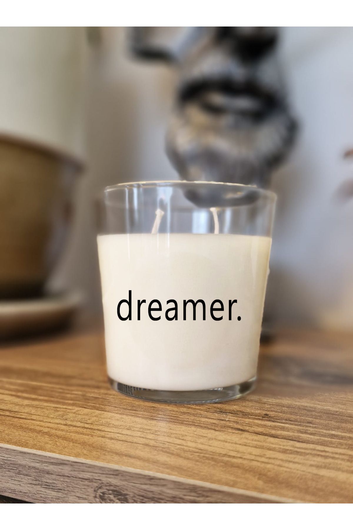 DİLAHOME Dreamer Yazılı Cam Bardaklı Beyaz Dekoratif Mum