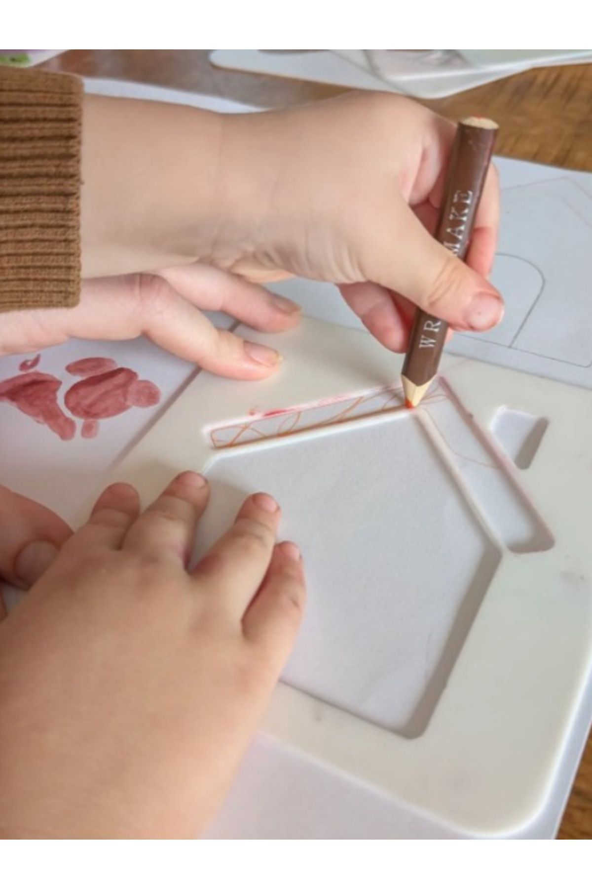 Vinius Çocuk Miffy House Eğitici Çizim Sanat Şablonu