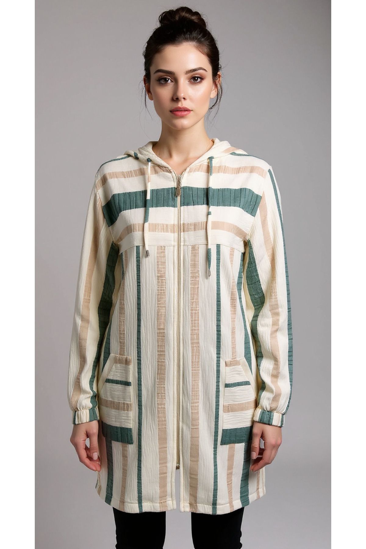 Ayda Kadın Oversize Çizgili Kapüşonlu Fermuarlı Tunik Ceket